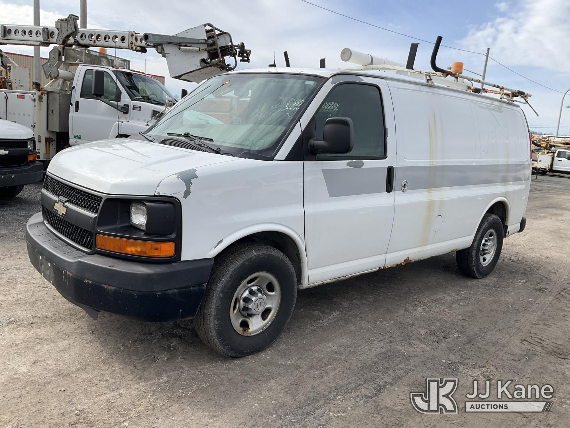 Photo of a 2011 Chevrolet G2500