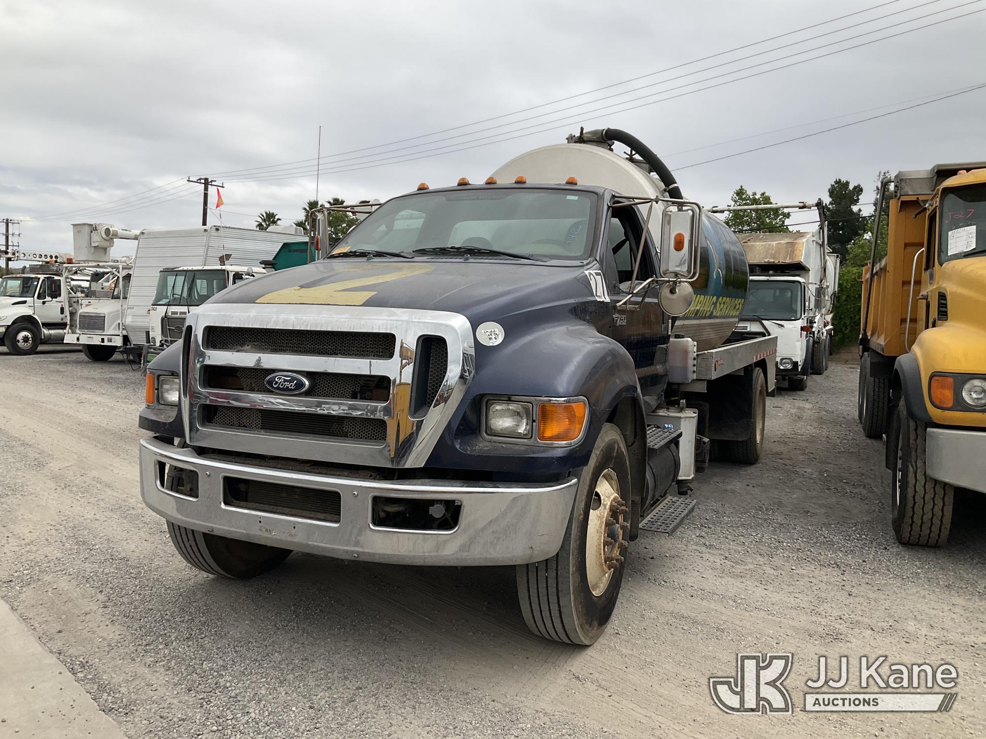 Photo of a 2011 Ford F-750