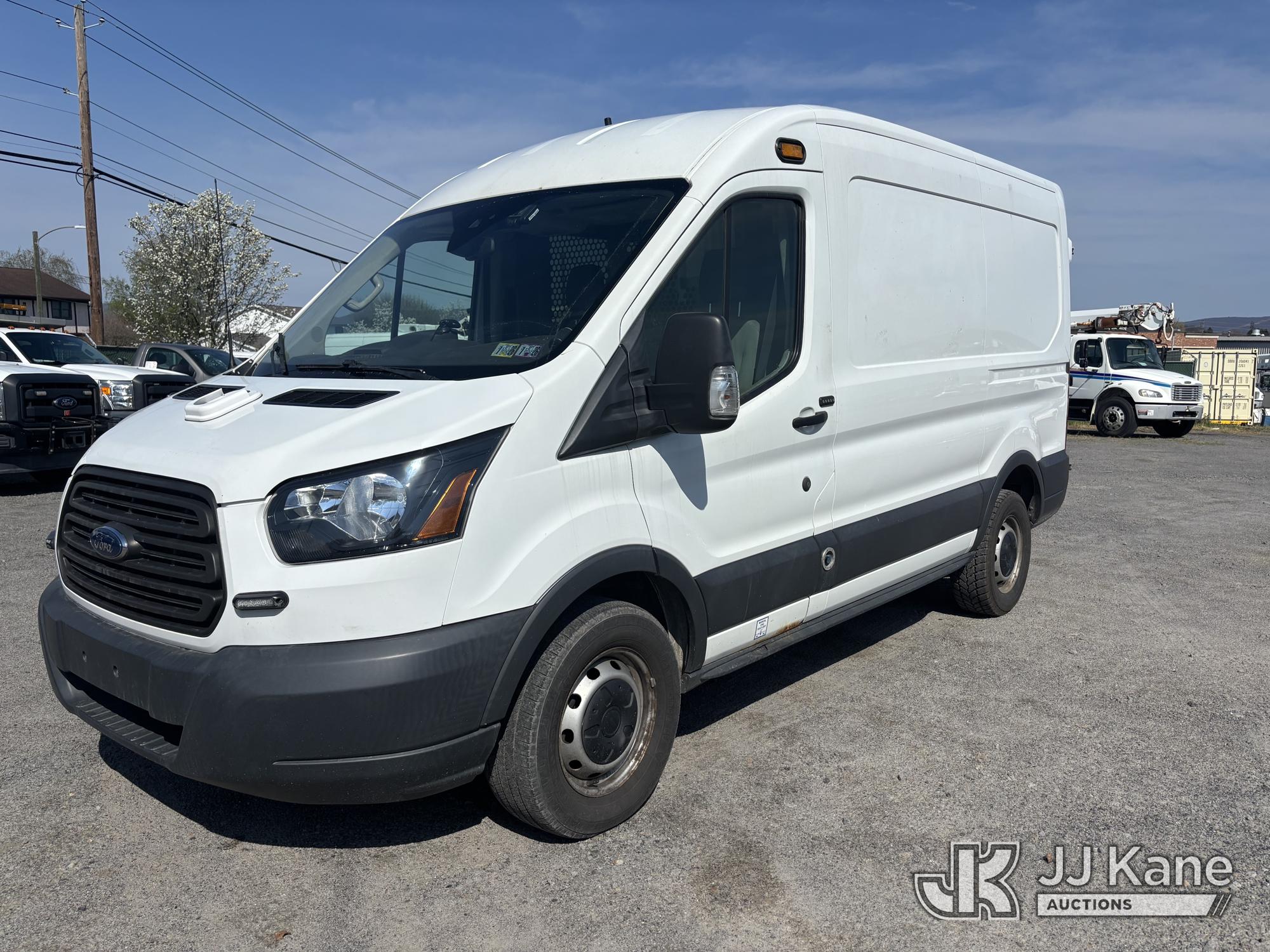 Photo of a 2016 Ford Transit