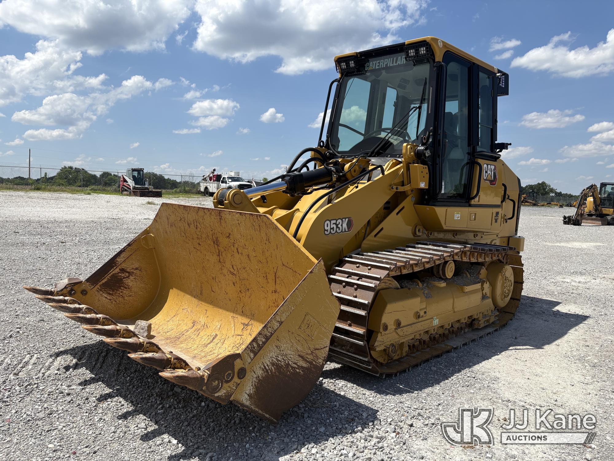Photo of a 2020 Caterpillar 953K