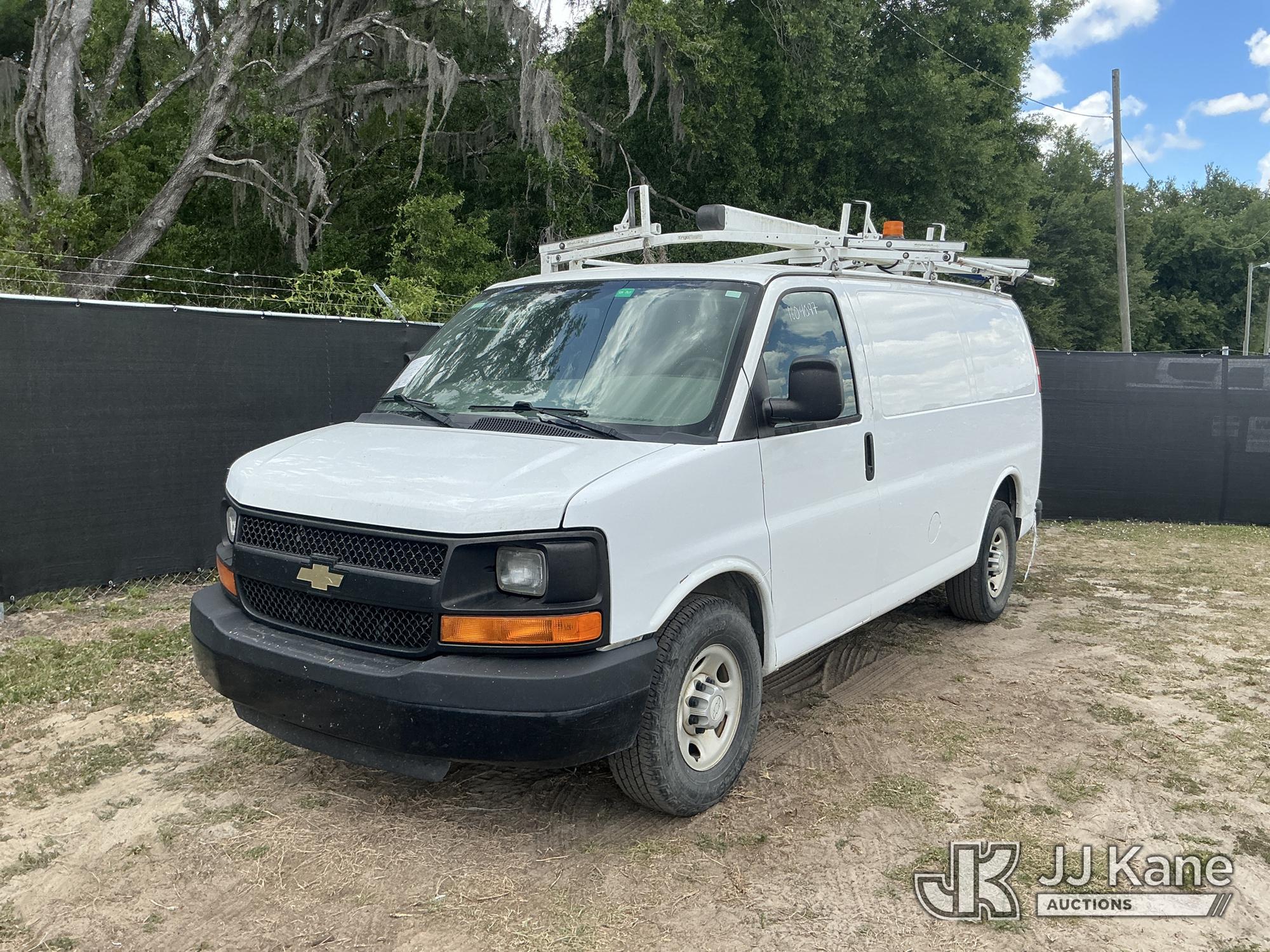 Photo of a 2015 Chevrolet Express G2500