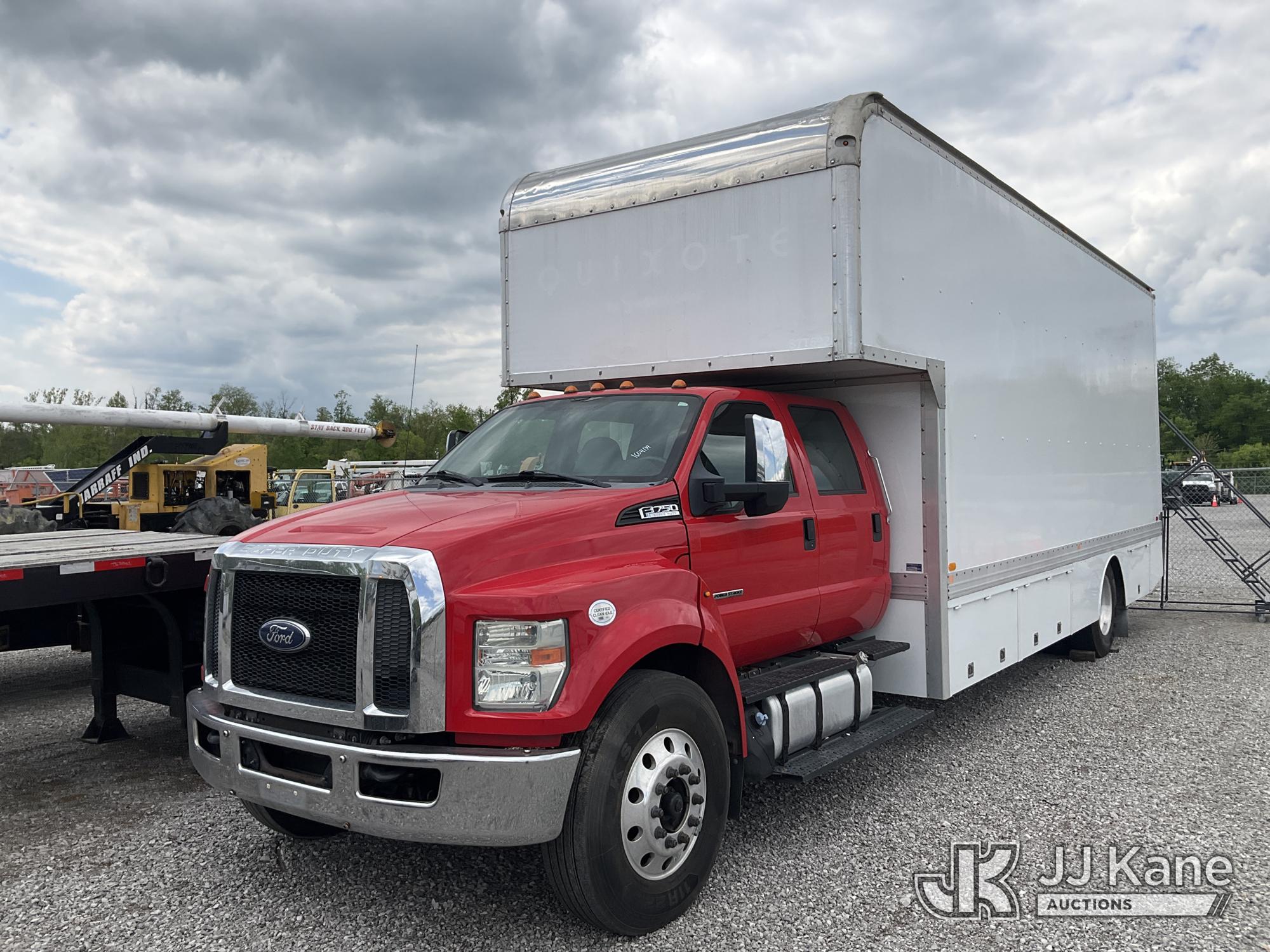 Photo of a 2016 Ford F-750