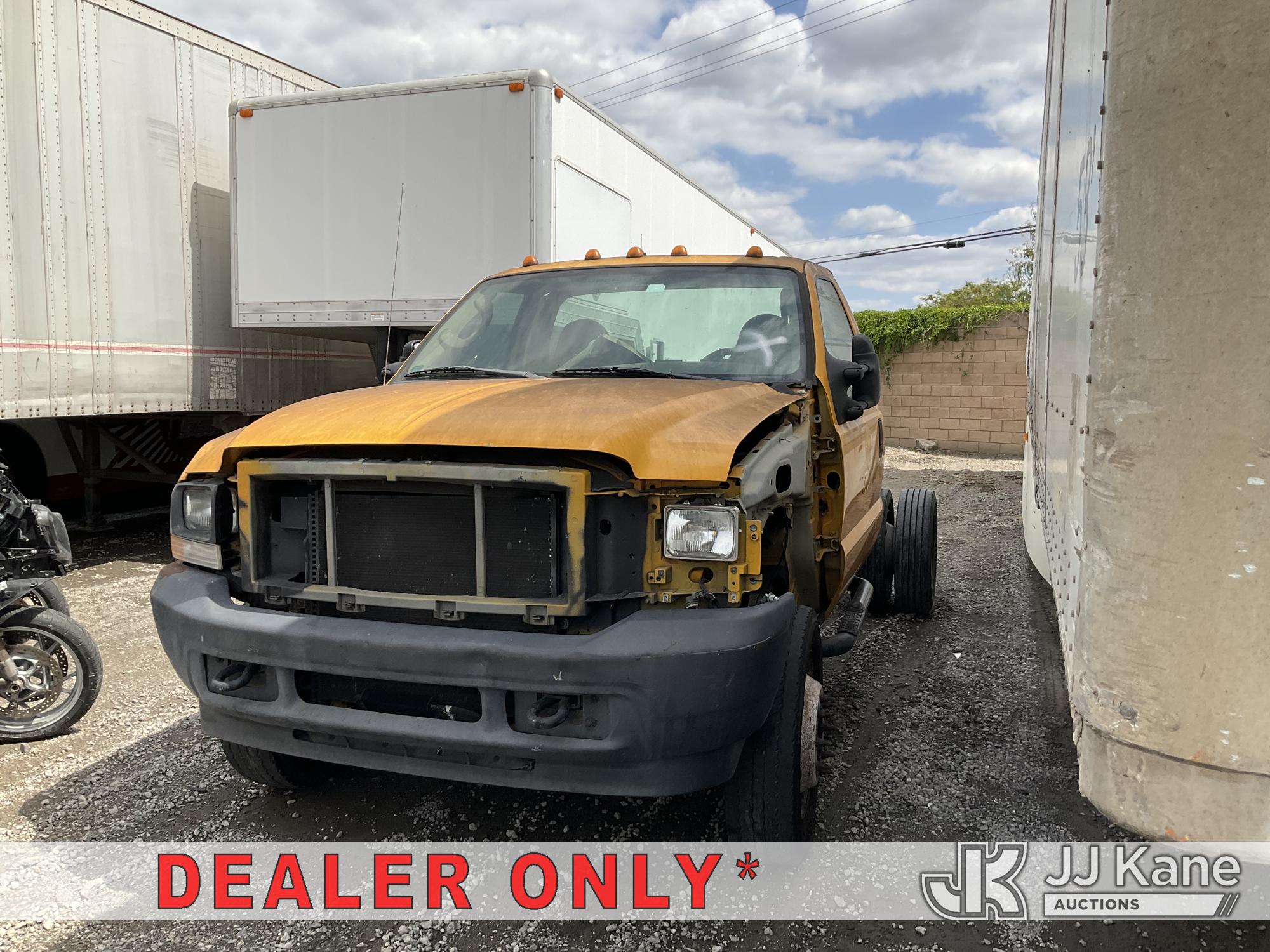 Photo of a 2004 Ford F-450 SD