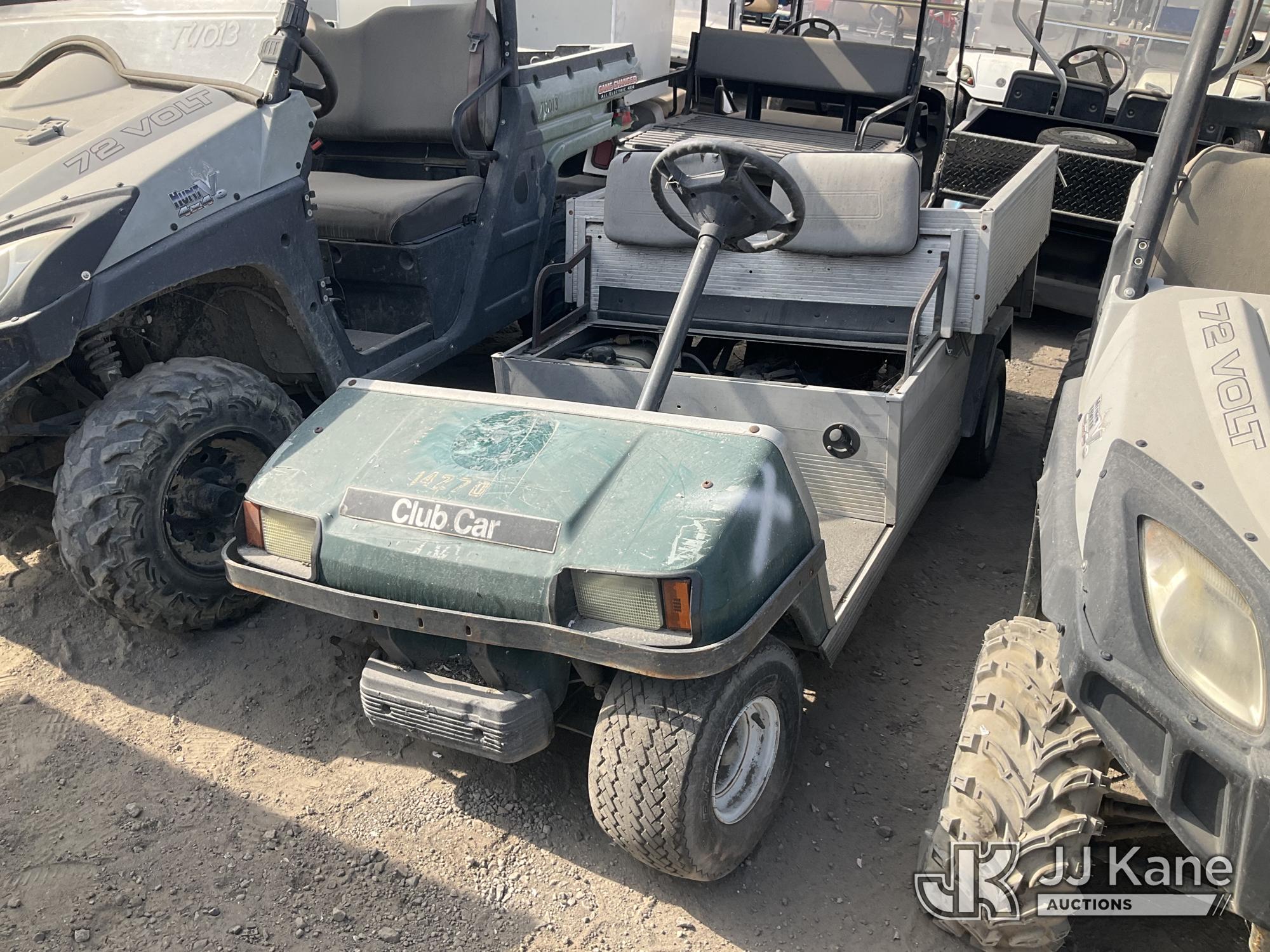 Photo of a 2003 Club Car Carryall 2