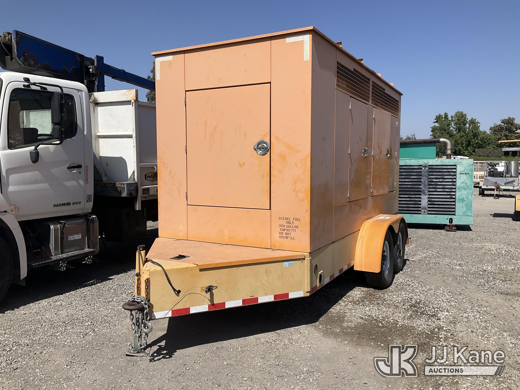 2005 SAUKT TRAILER Enclosed Portable Generator