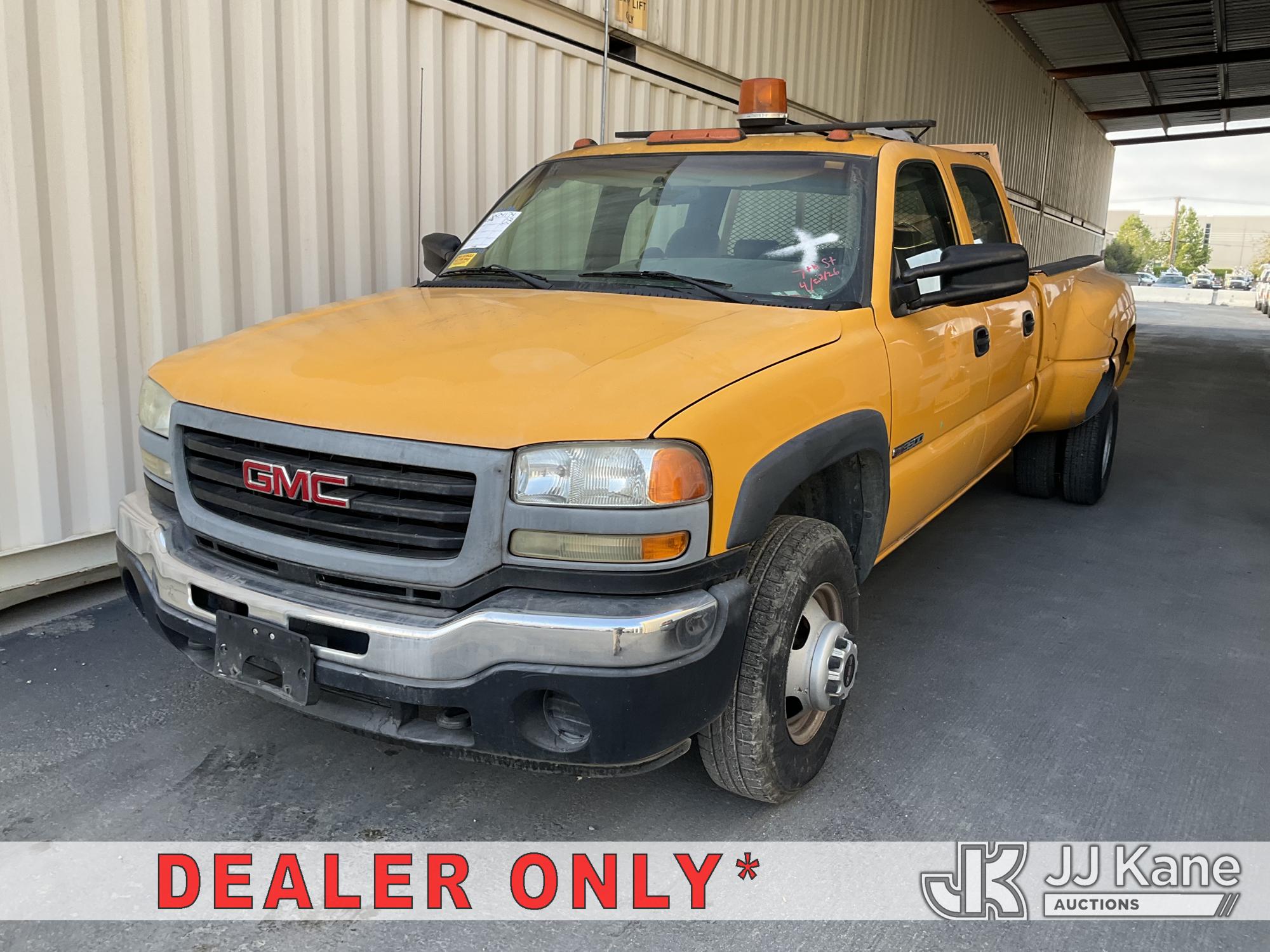 Photo of a 2003 GMC Sierra 3500