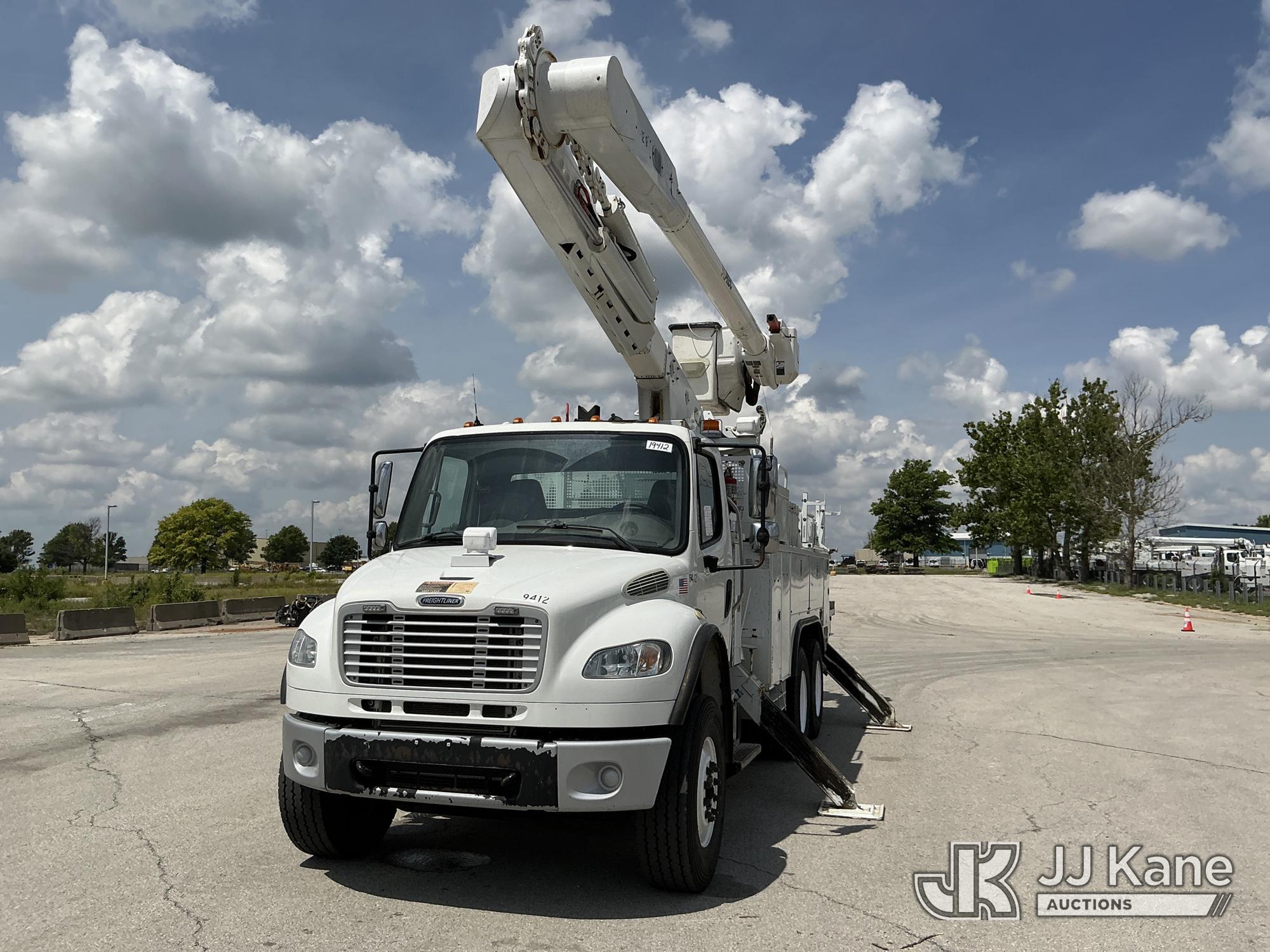 Photo of a 2012 Freightliner M2 106