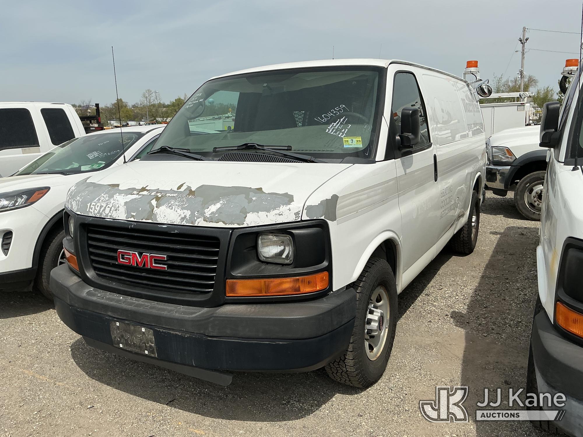 Photo of a 2011 GMC Savana G3500
