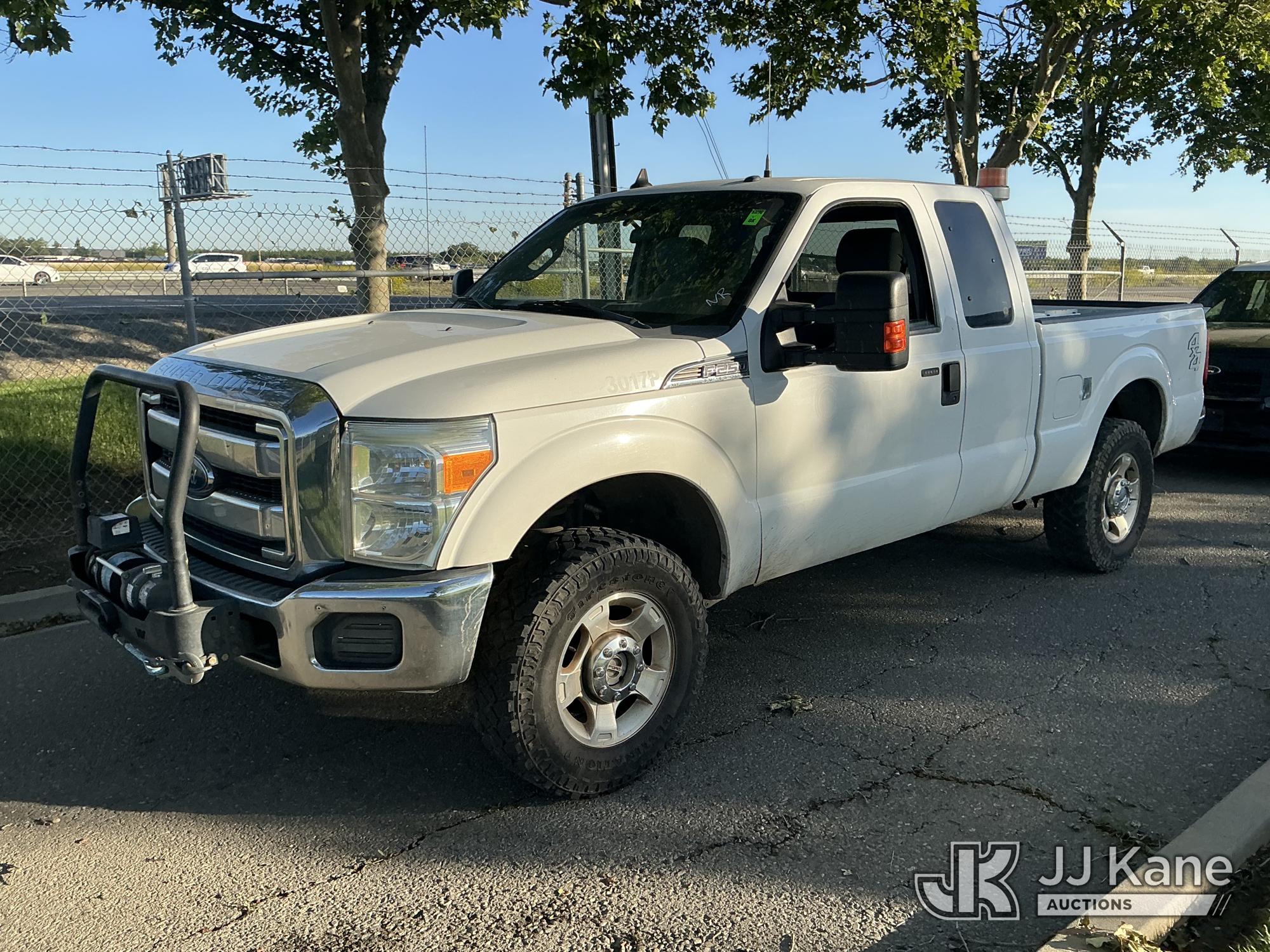 Photo of a 2015 Ford F-250 SD