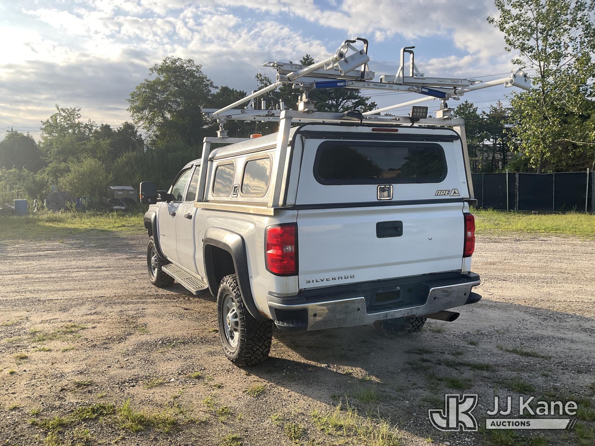2015 Chevrolet SILVERADO 2500HD 4X4