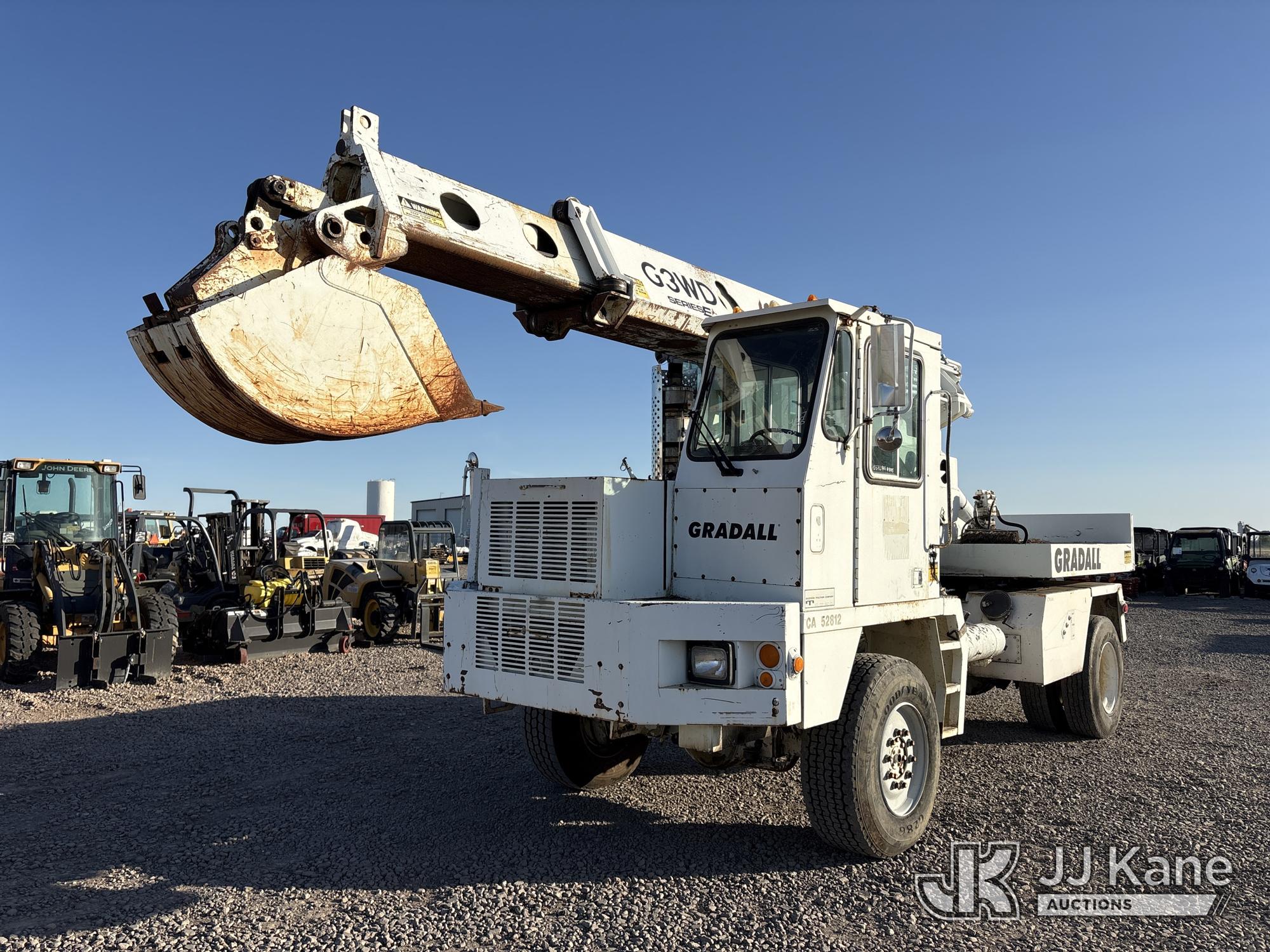 1992 Gradall GW-394-G3WD Hydraulic Truck Excavator