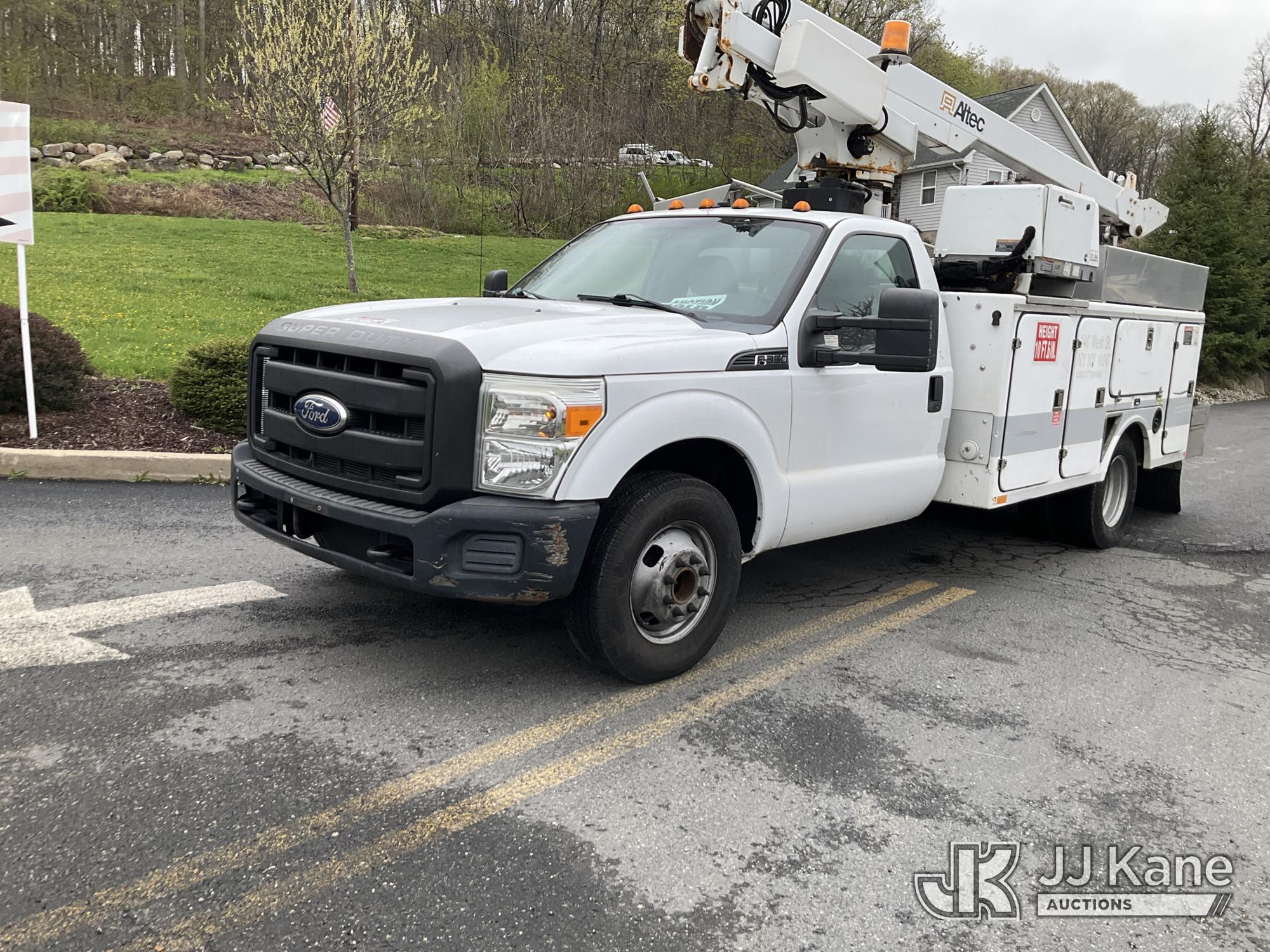 Altec AT200A, Telescopic Non-Insulated Bucket Truck mounted on 2012 Ford F350 Service Truck