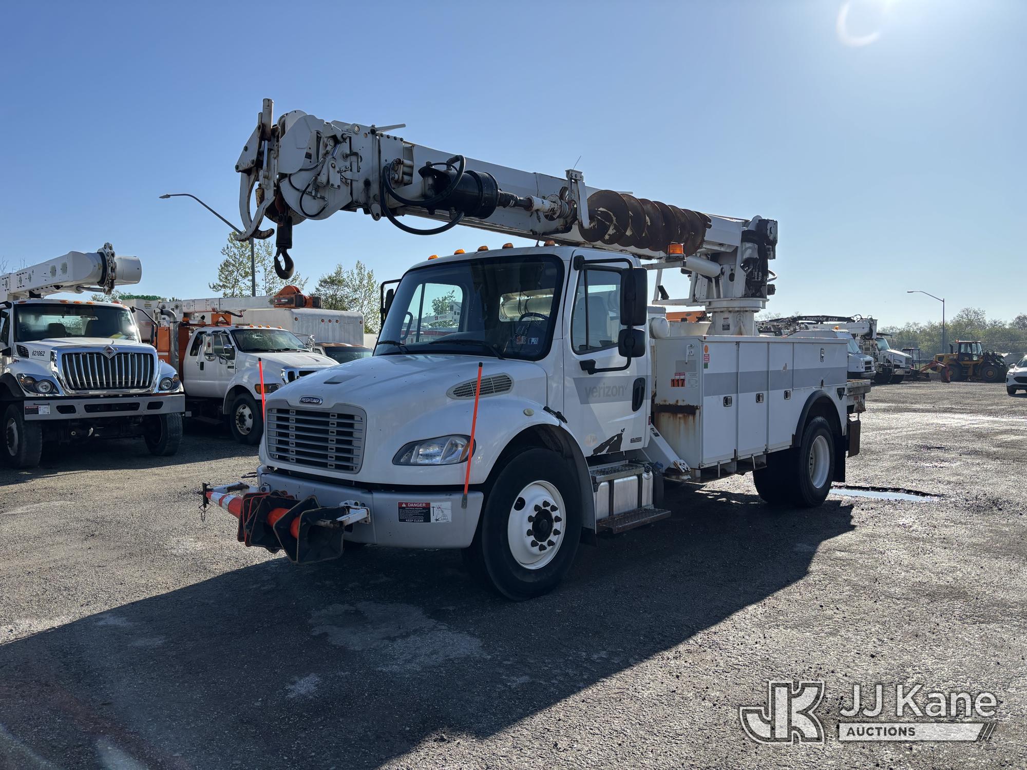 Photo of a 2012 Freightliner M2-106