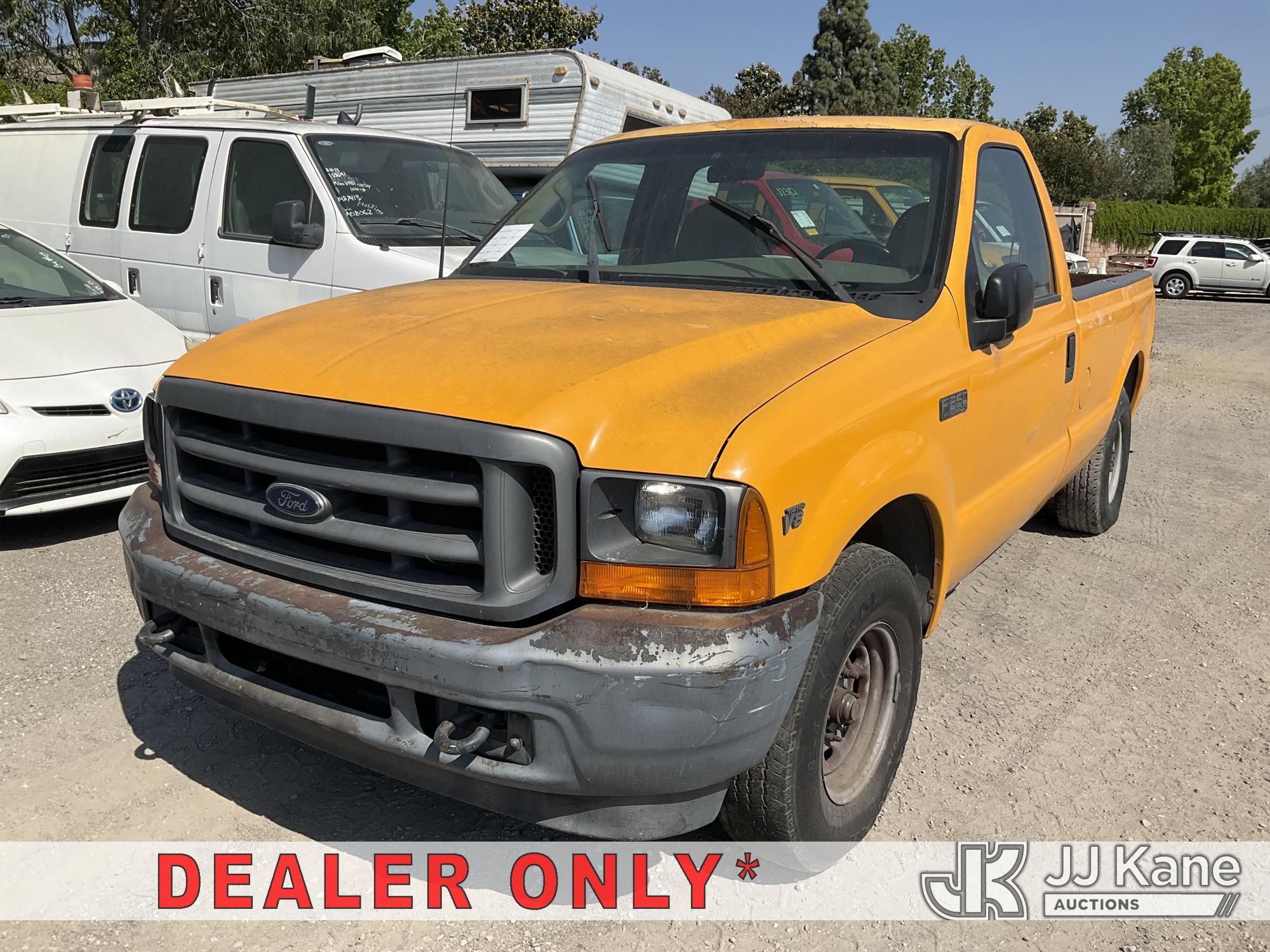 Photo of a 2001 Ford F-250 SD