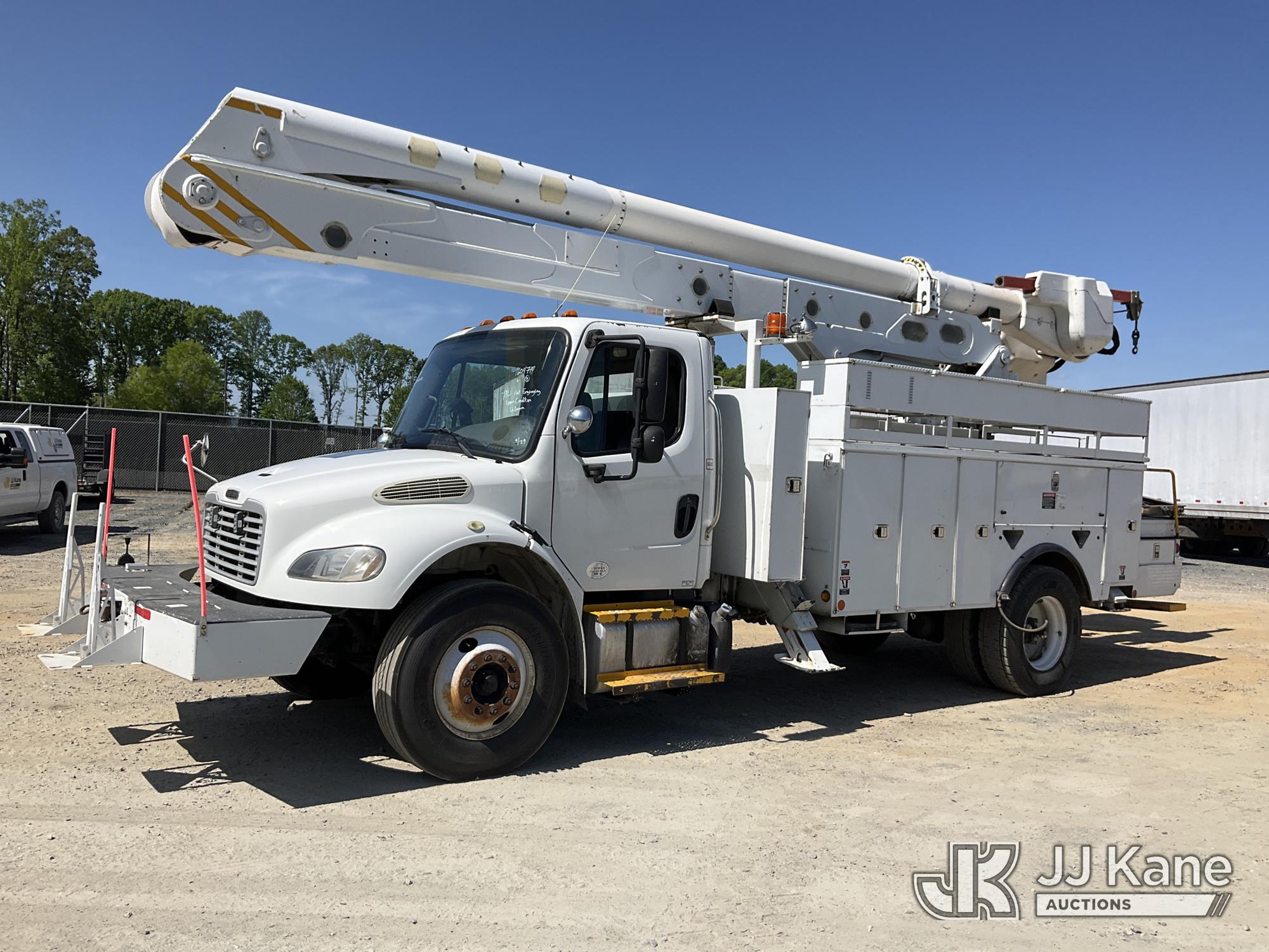 Photo of a 2014 Freightliner M2 106