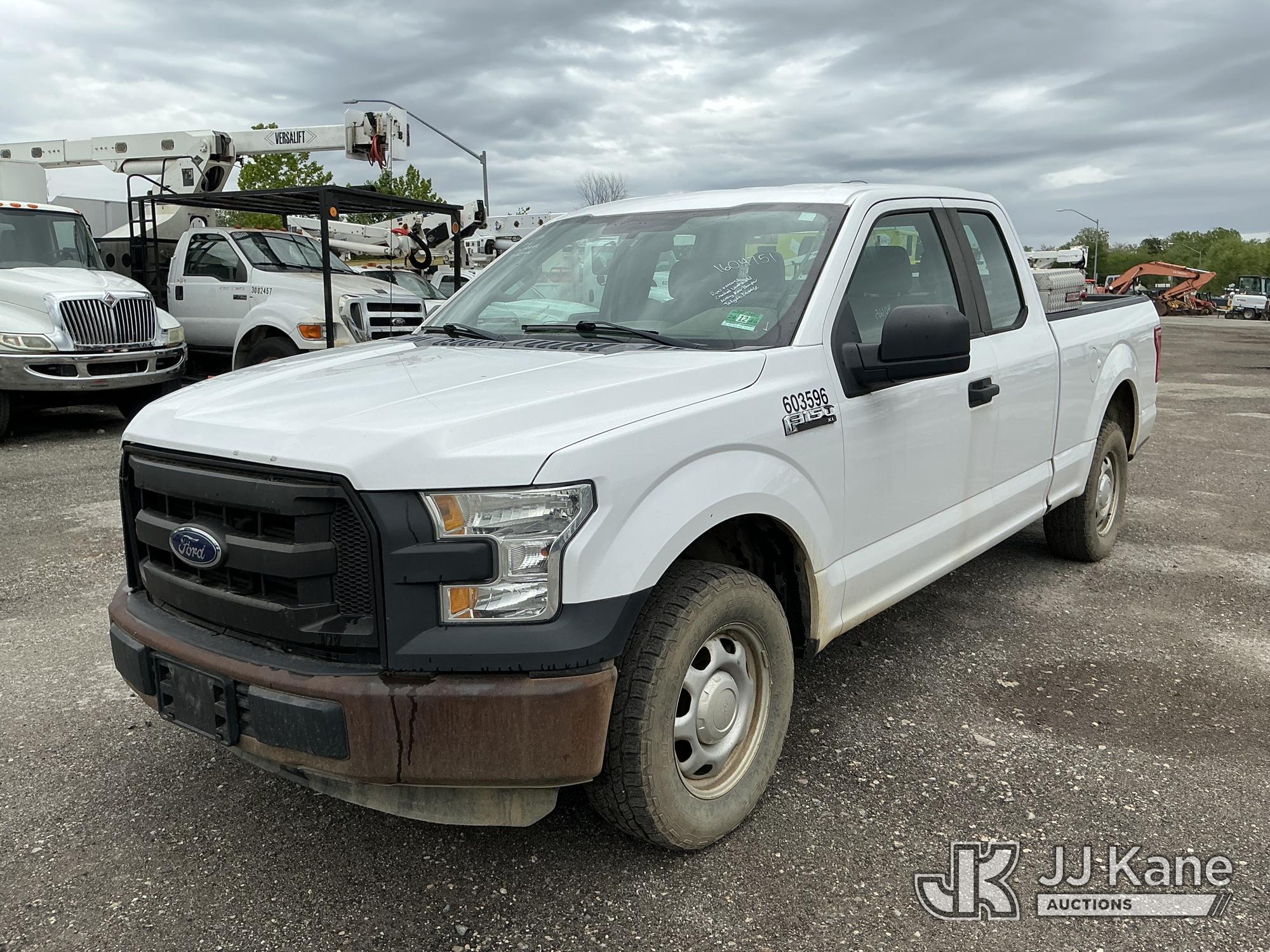 Photo of a 2016 Ford F150 2WD