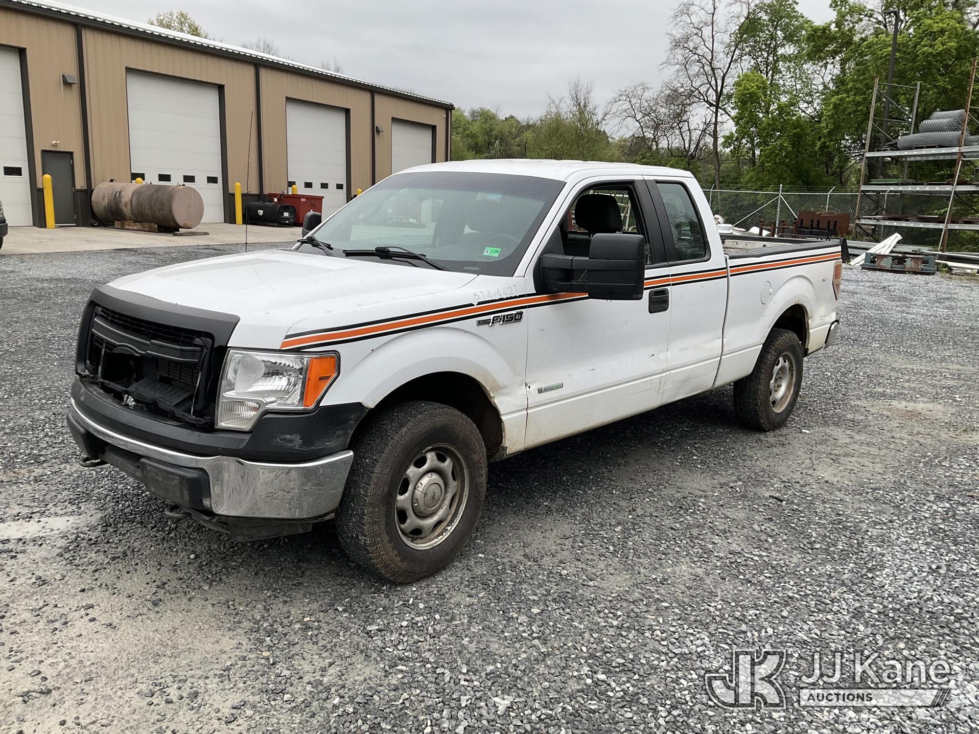 2014 Ford F-150 Extended-Cab Pickup Truck