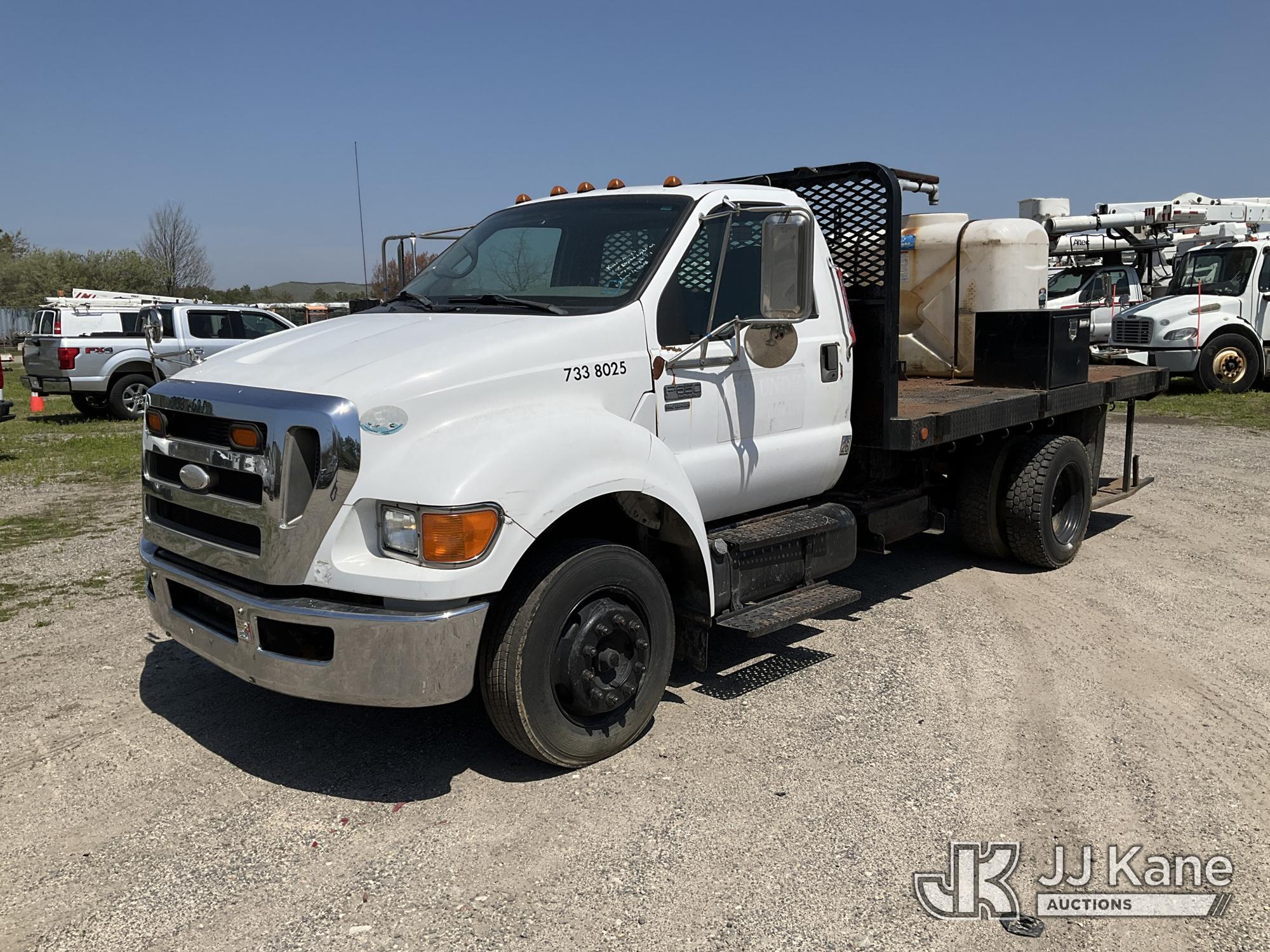 2008 Ford F650 Flatbed Truck