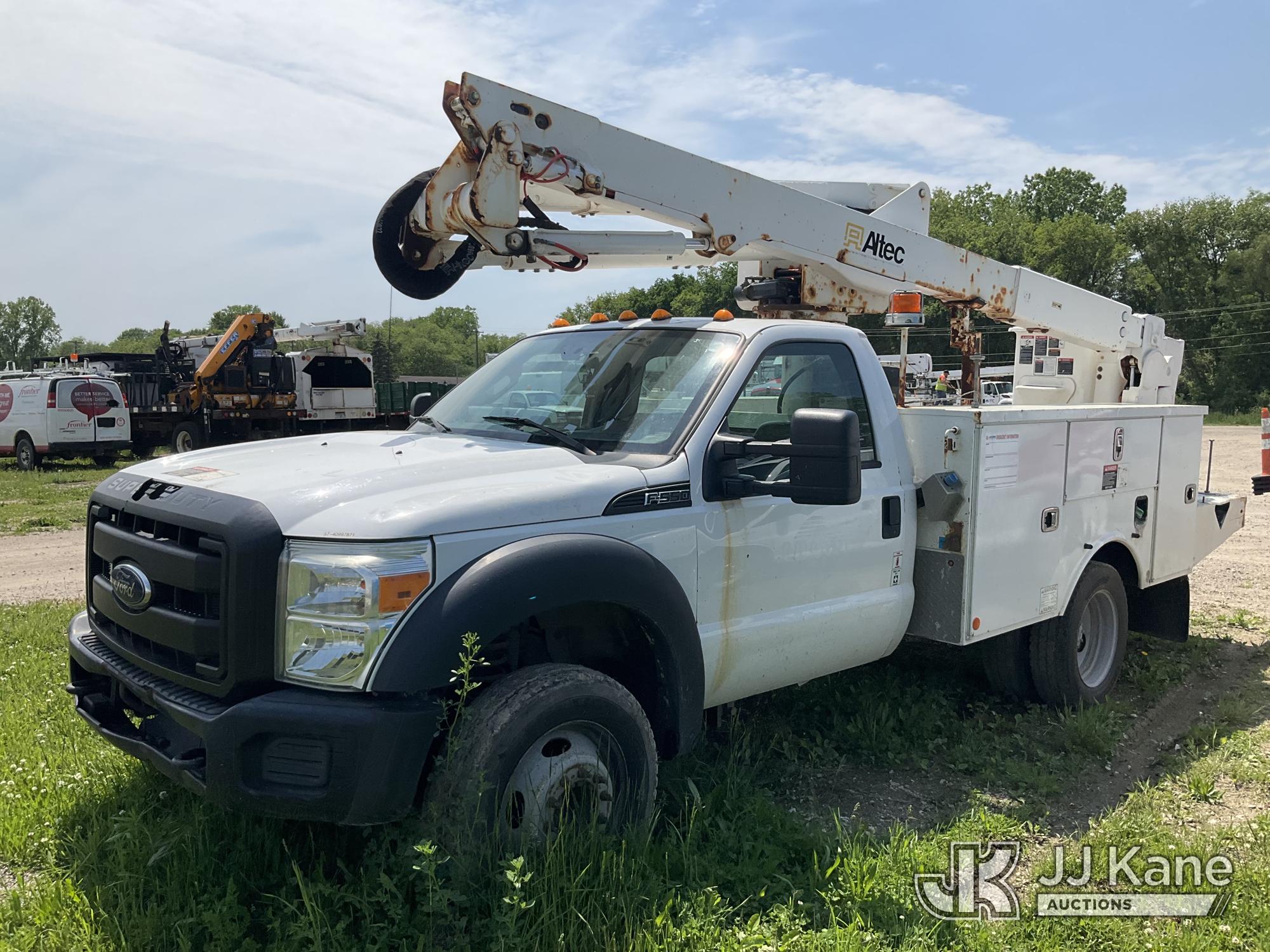 Photo of a 2016 Ford F-550