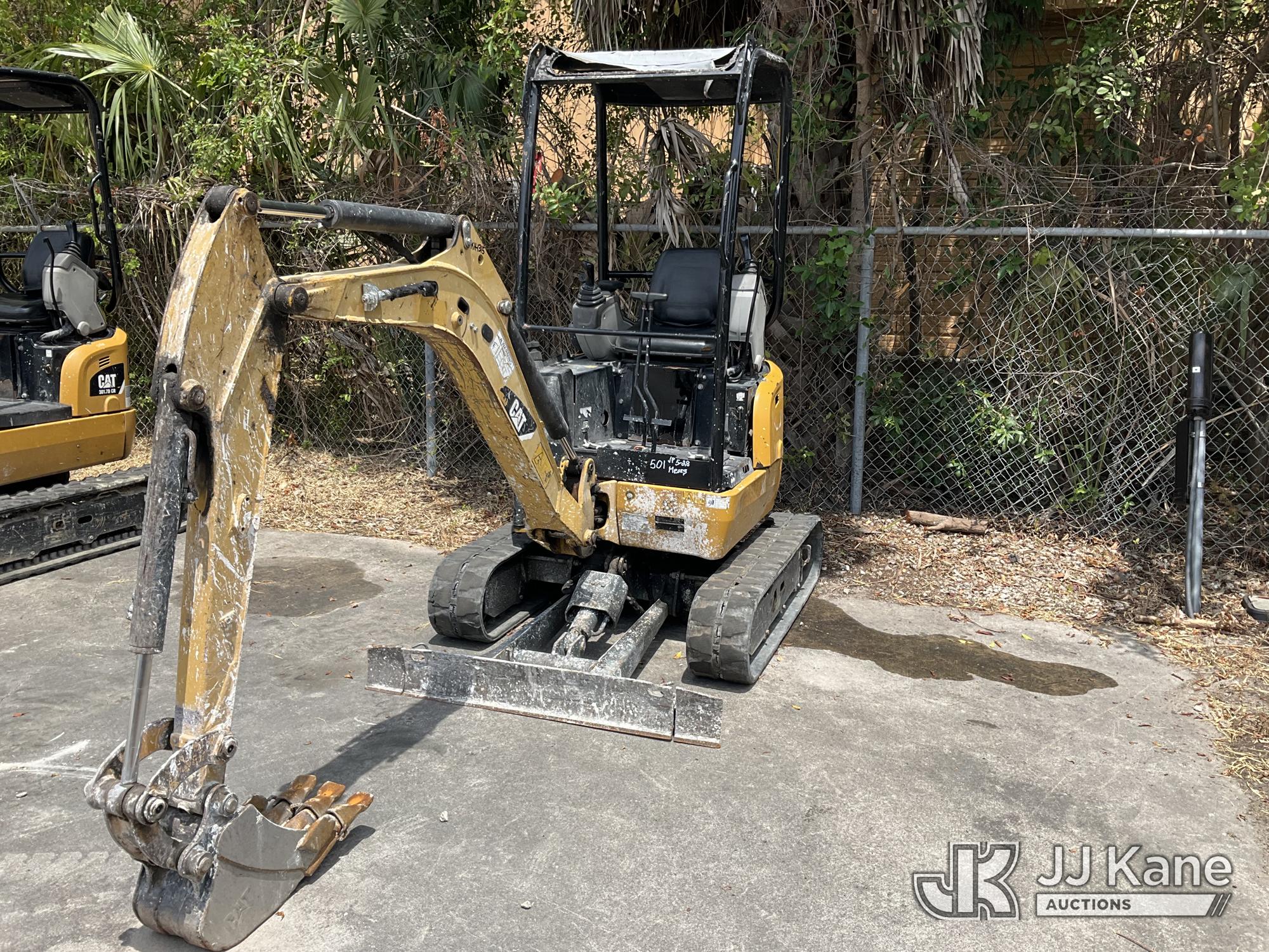 Photo of a 2014 Caterpillar 301.7DCR