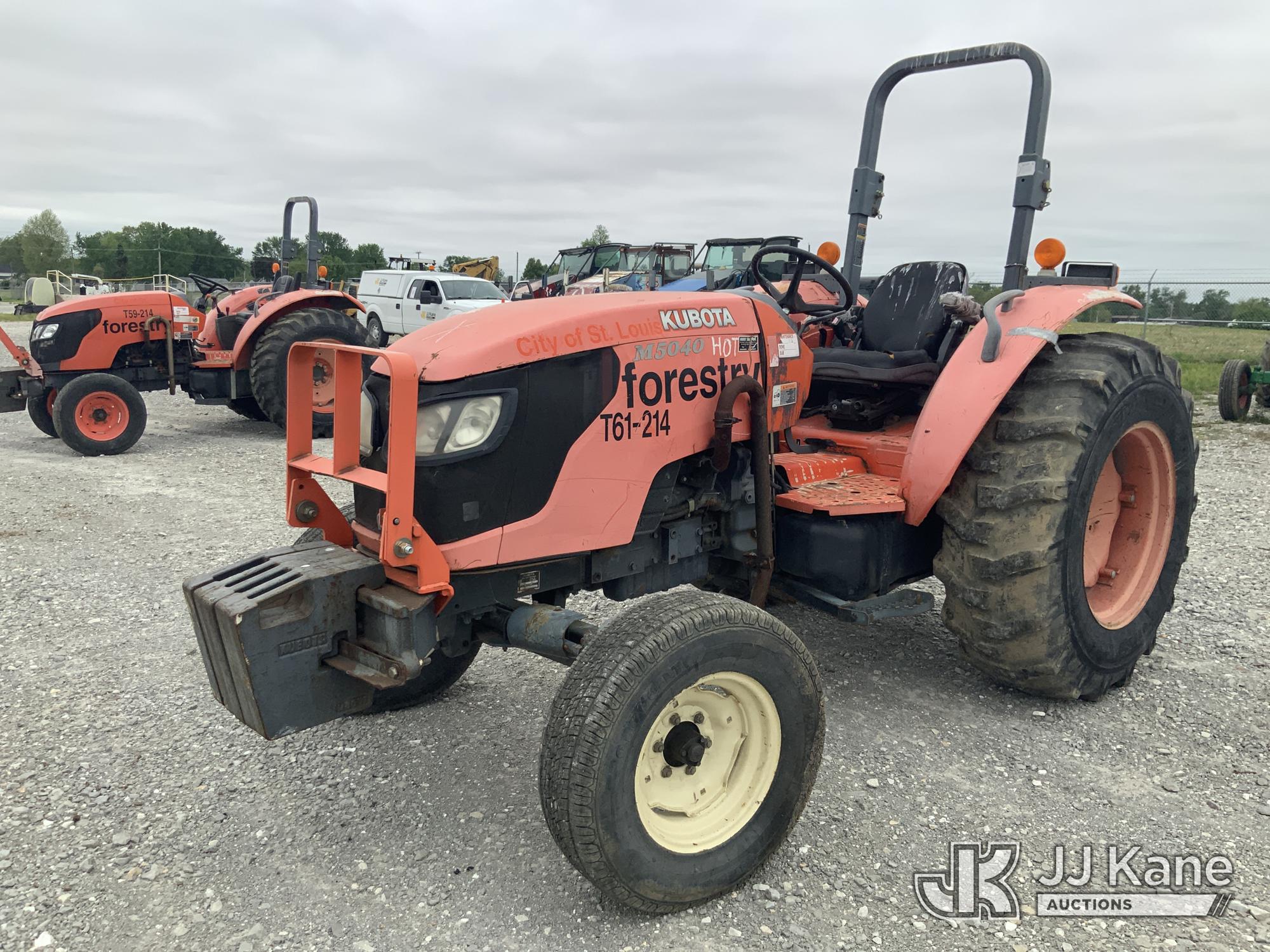 Photo of a 2009 Kubota M5040F