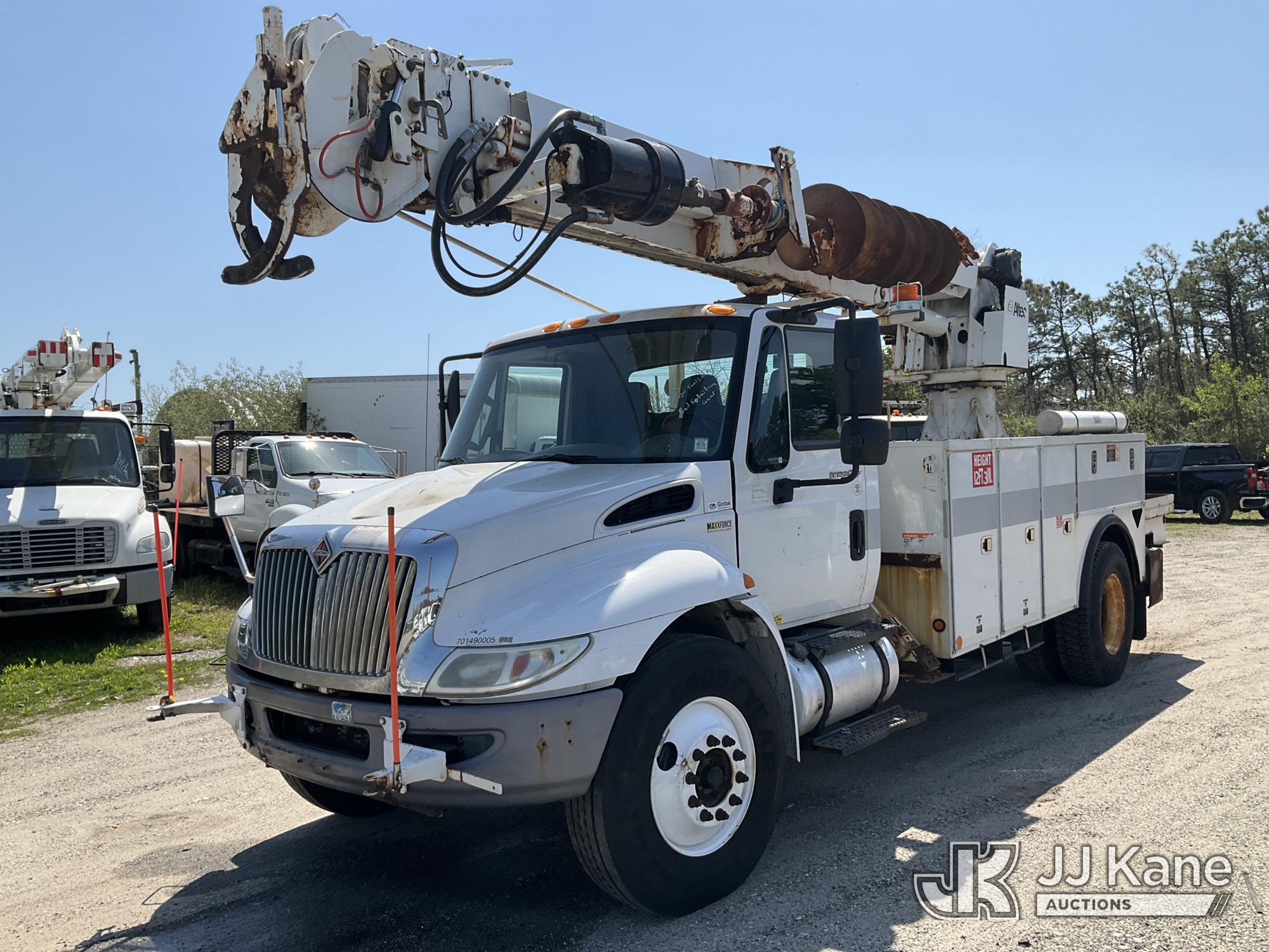 Photo of a 2014 International 4300