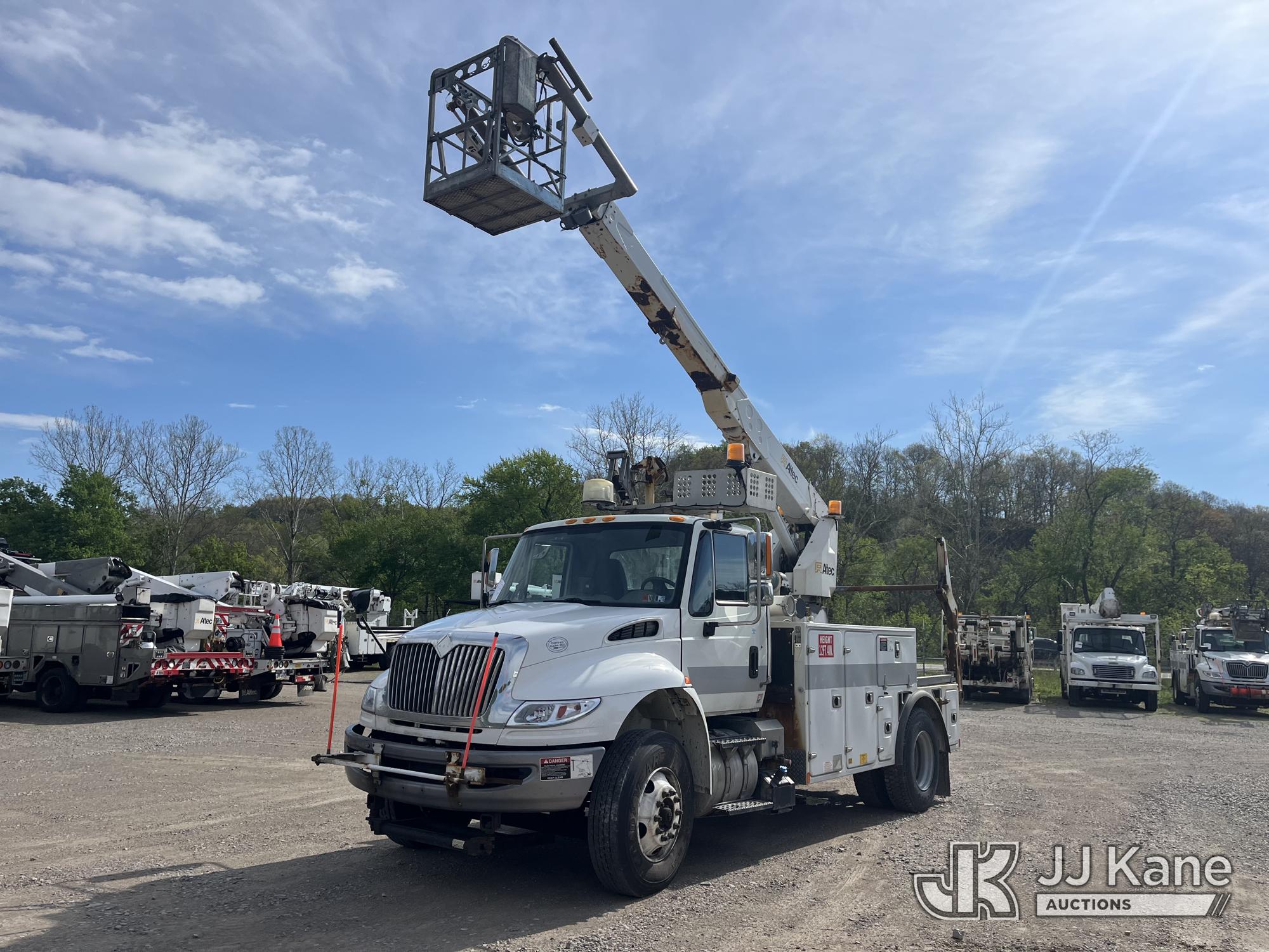 Photo of a 2016 International 4400