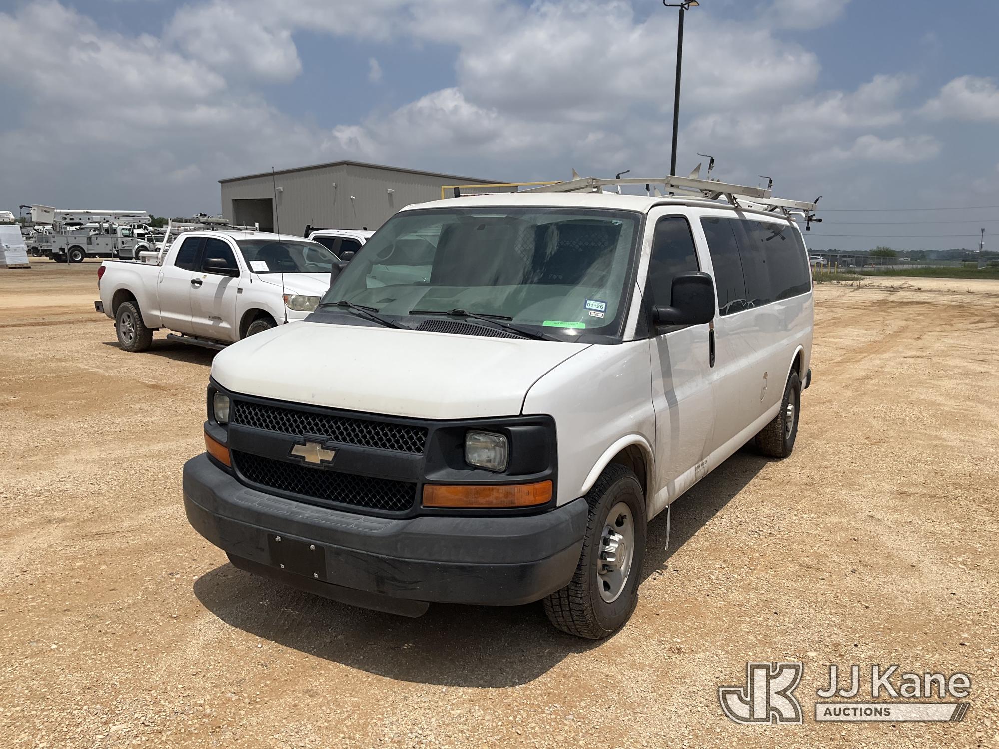 2014 Chevrolet EXPRESS 3500