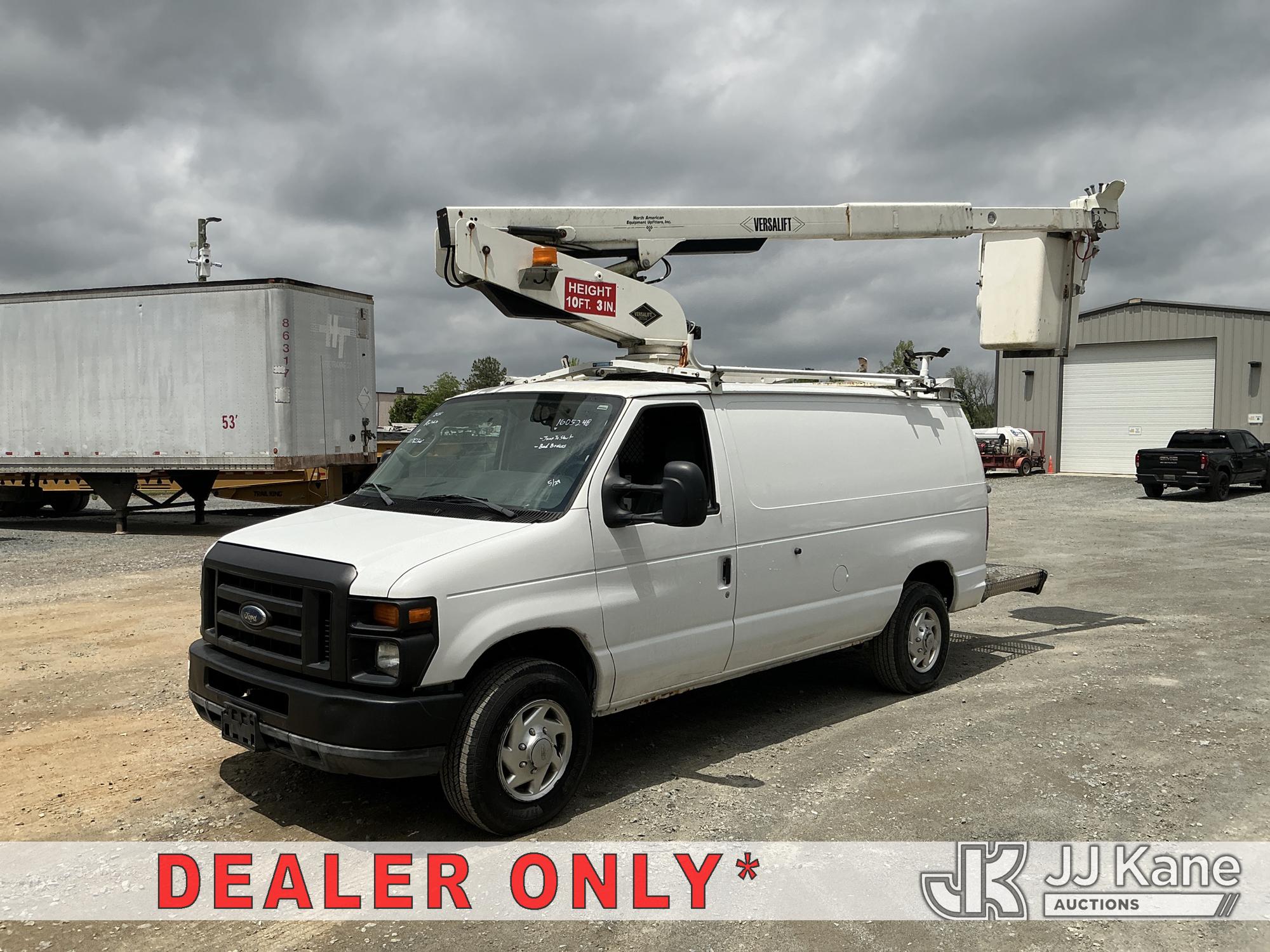 Photo of a 2010 Ford E350