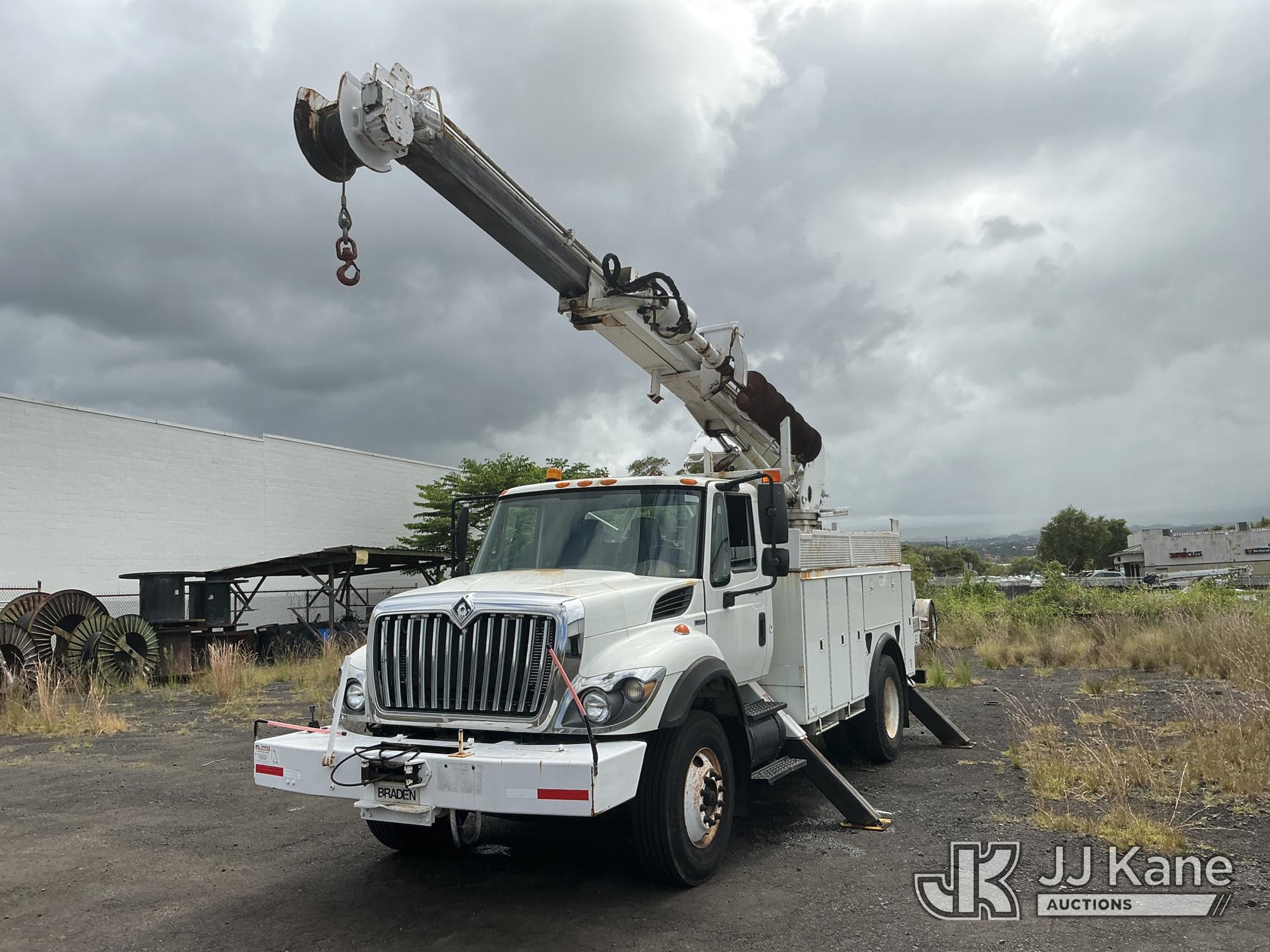 Photo of a 2009 International 730