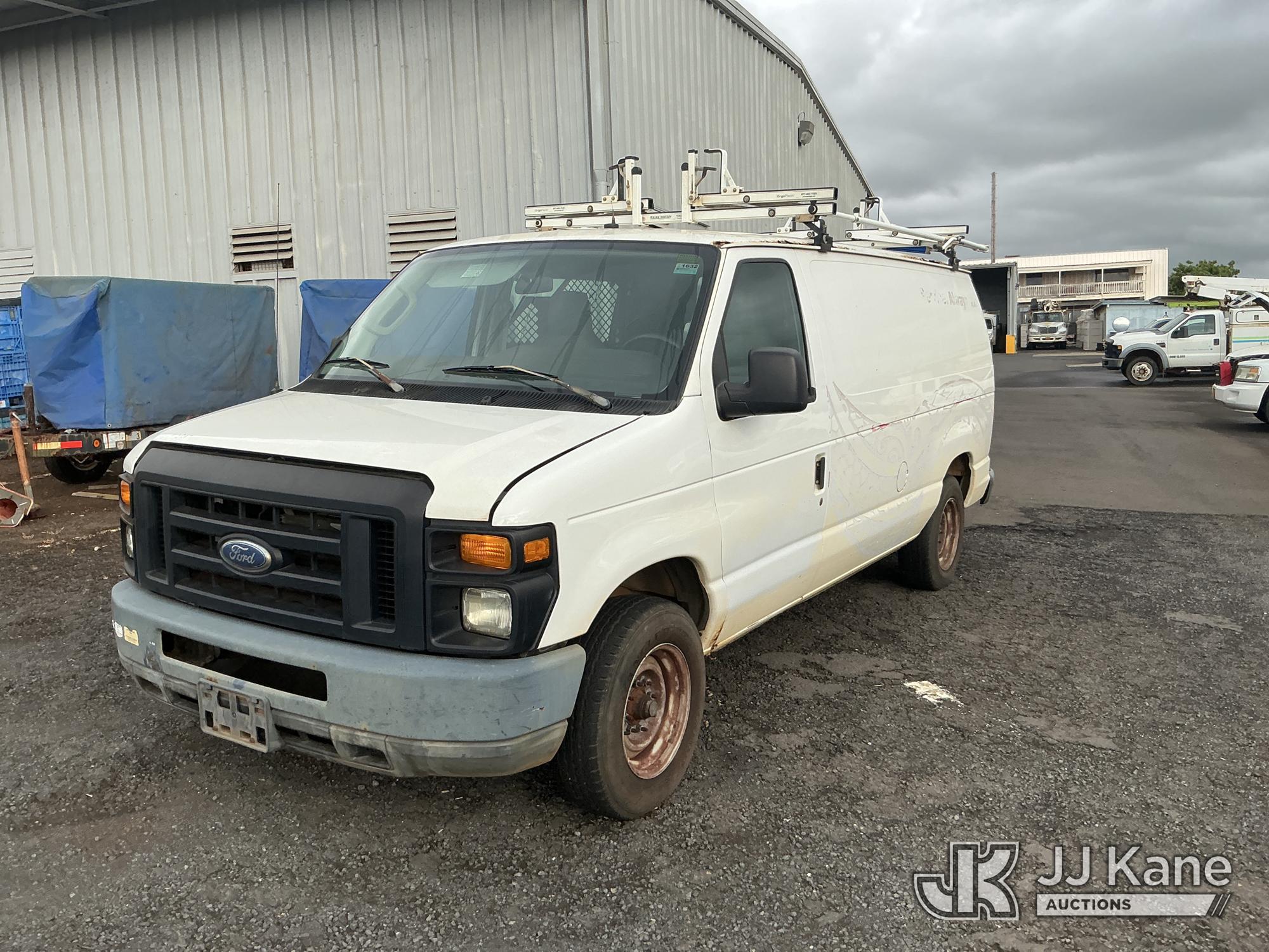 Photo of a 2011 Ford E150