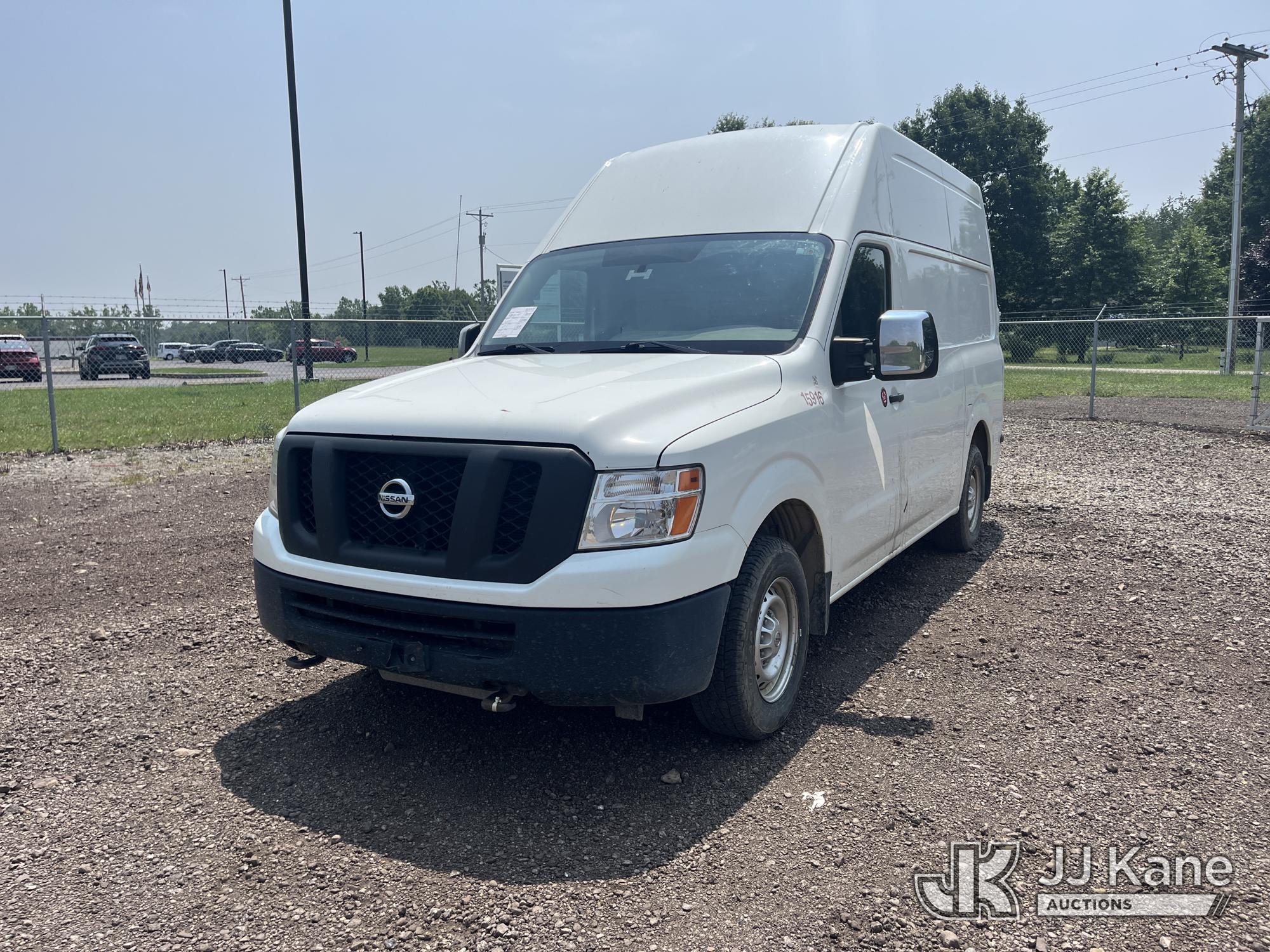 Photo of a 2015 Nissan NV Cargo