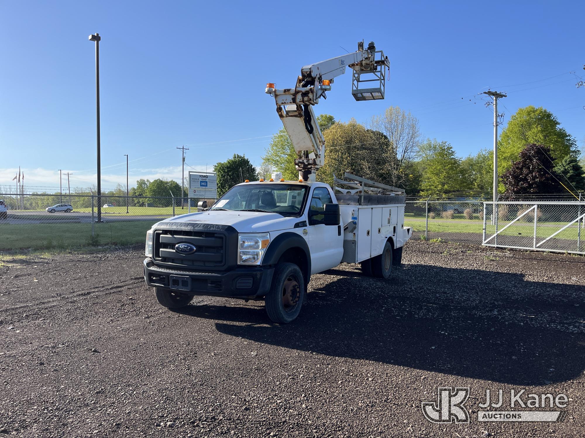 Photo of a 2015 Ford F-550