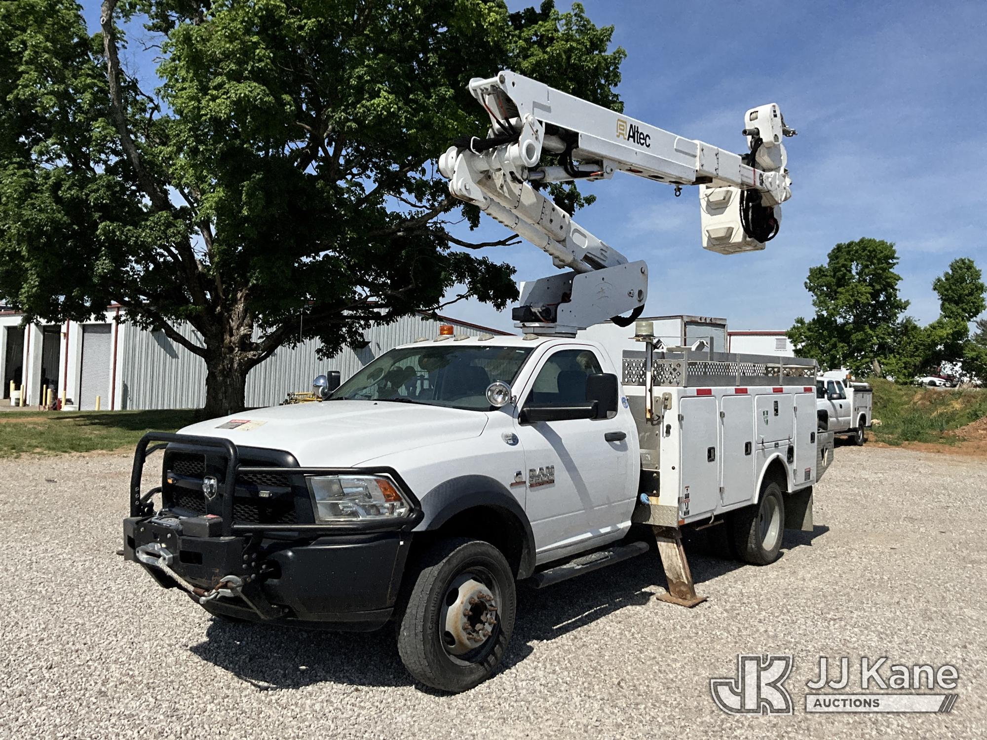 Photo of a 2015 Ram 5500 4x4