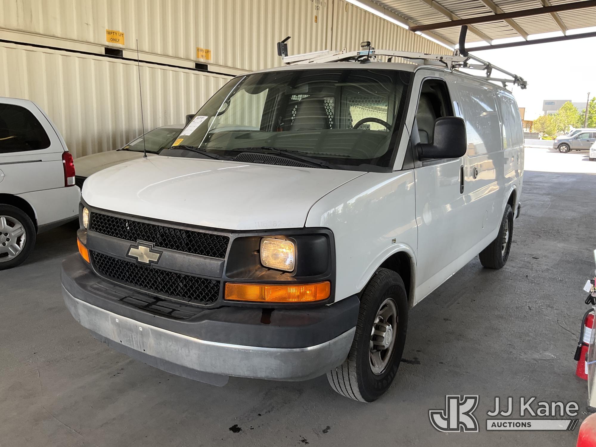 Photo of a 2014 Chevrolet Express