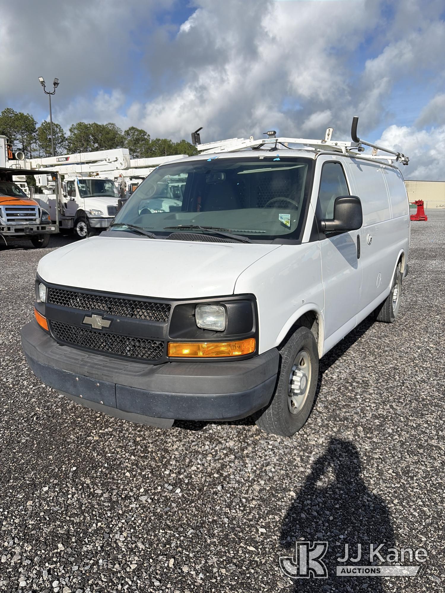 2015 Chevrolet Express G2500 Cargo Van