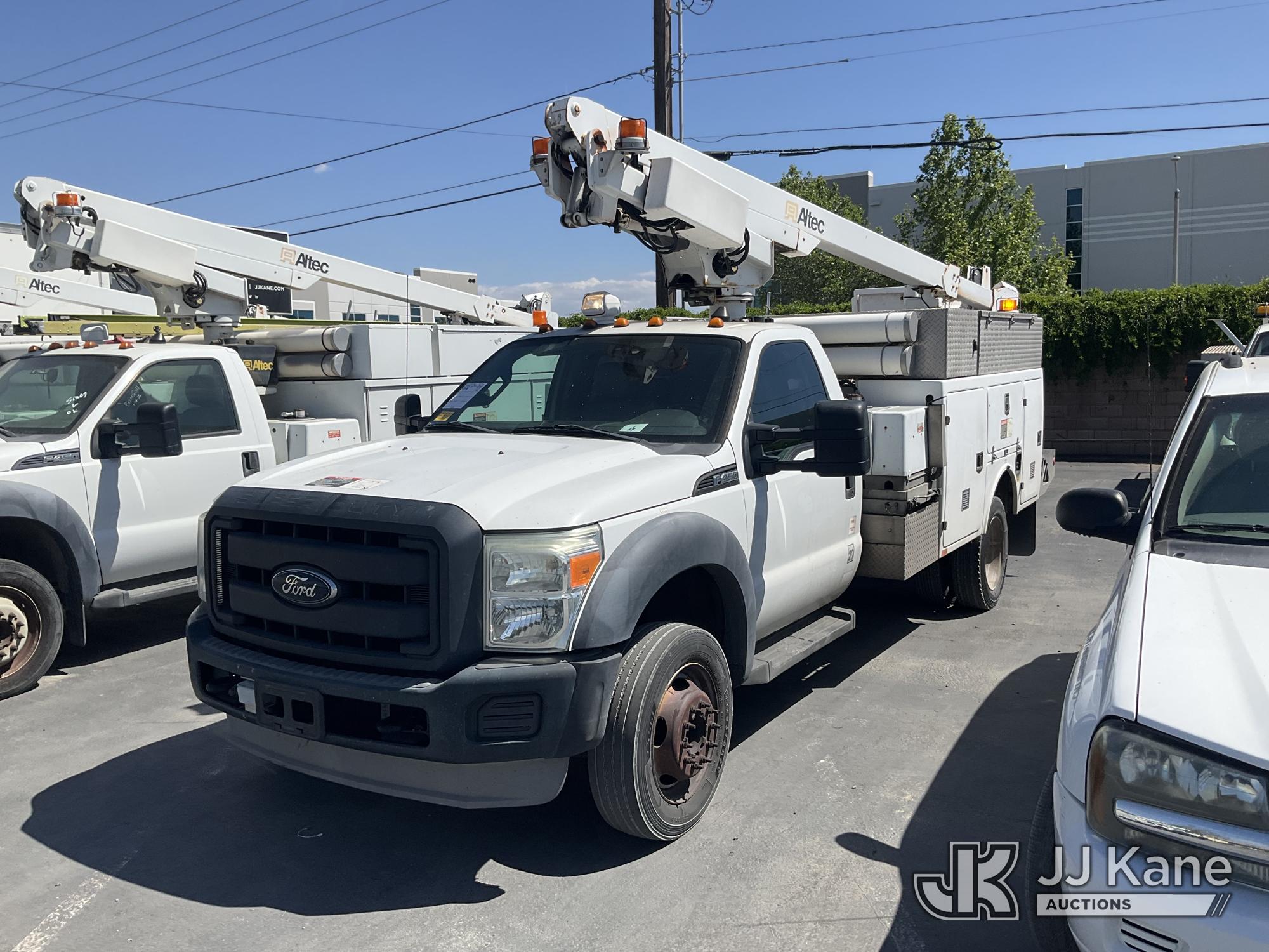 Photo of a 2012 Ford F-450 SD