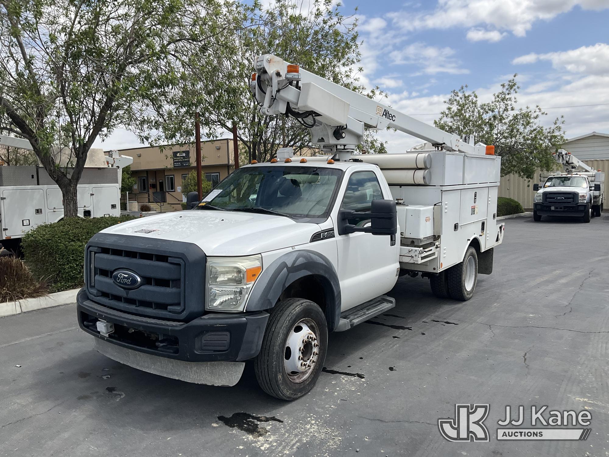 Photo of a 2012 Ford F-450 SD