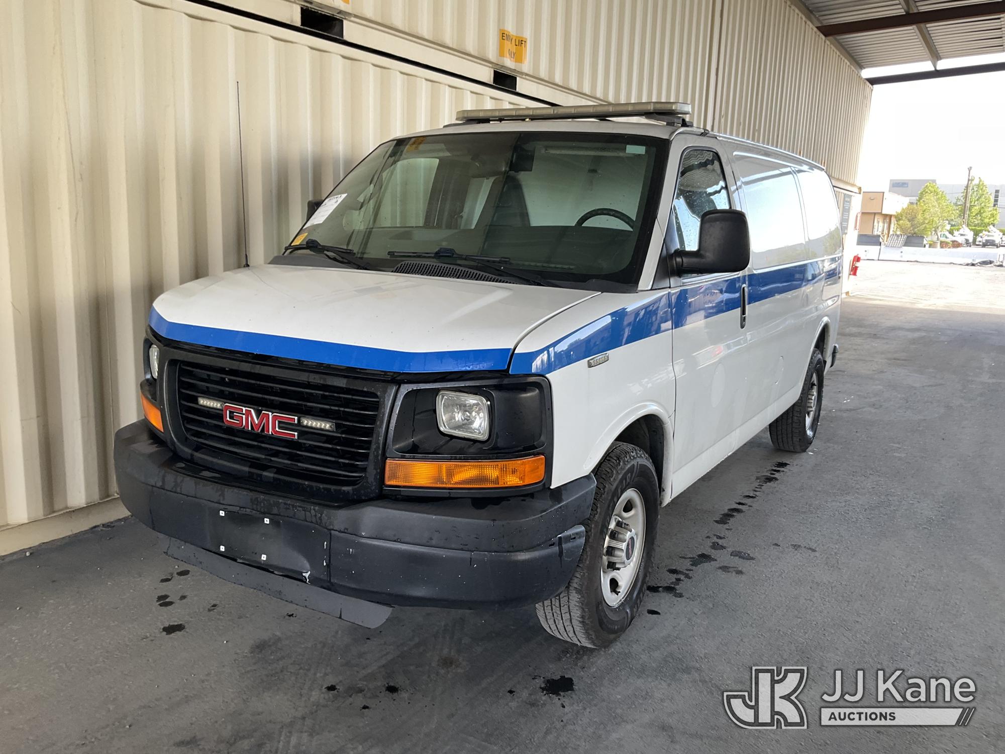Photo of a 2016 GMC Savana