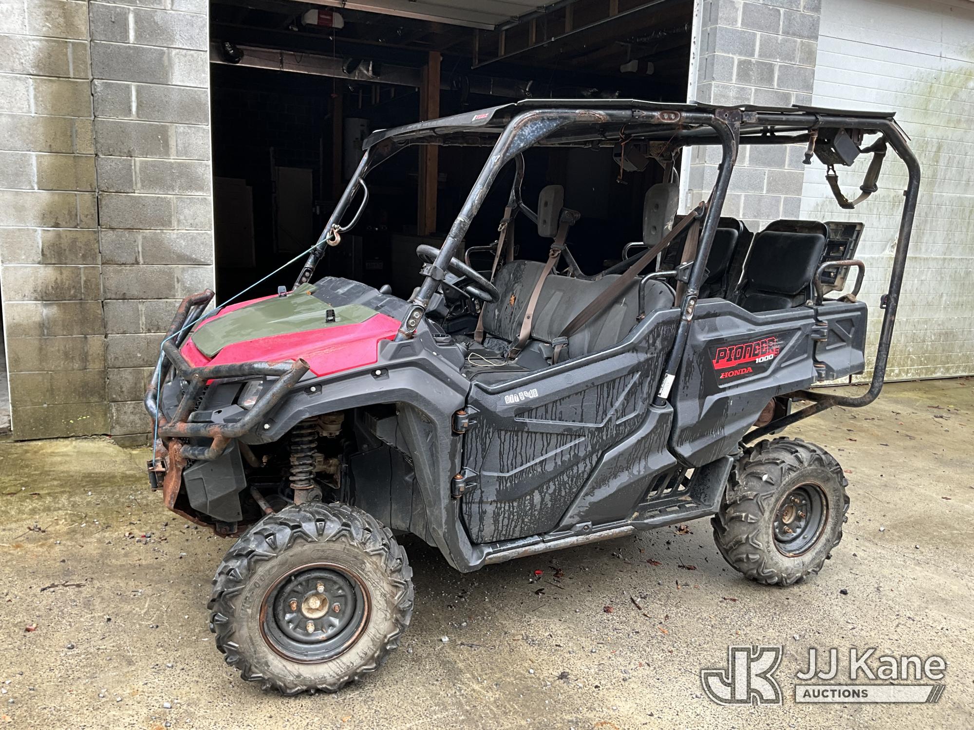 2019 Honda Pioneer 5 1000 All-Terrain Vehicle