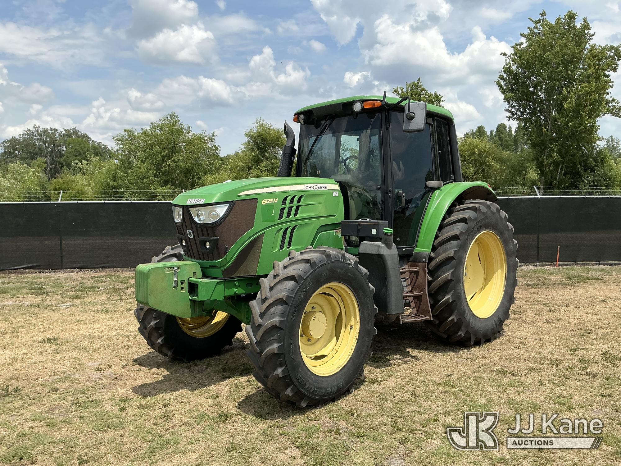 Photo of a 2015 John Deere 6125M MFWD