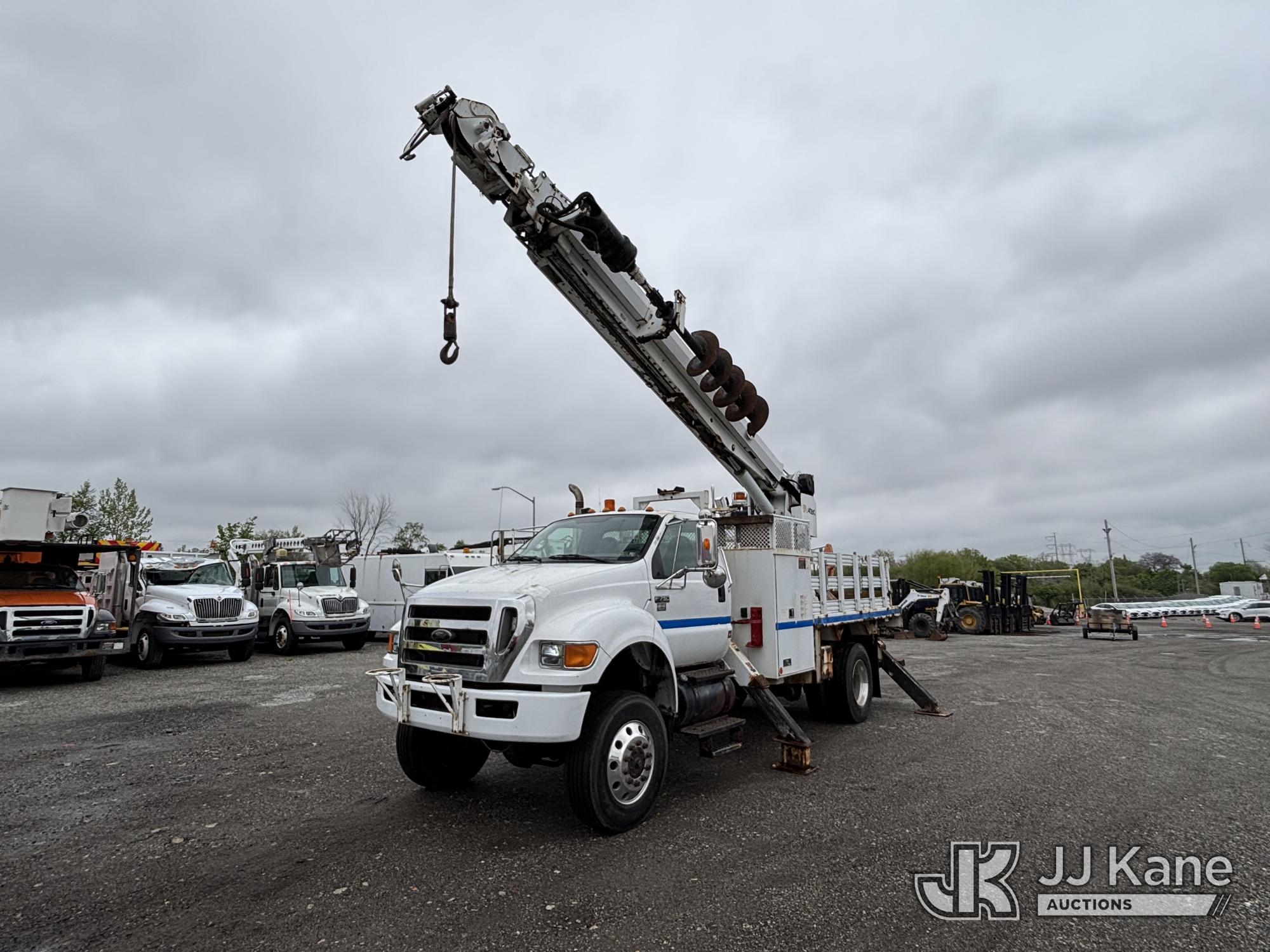 Photo of a 2009 Ford F750 4x4