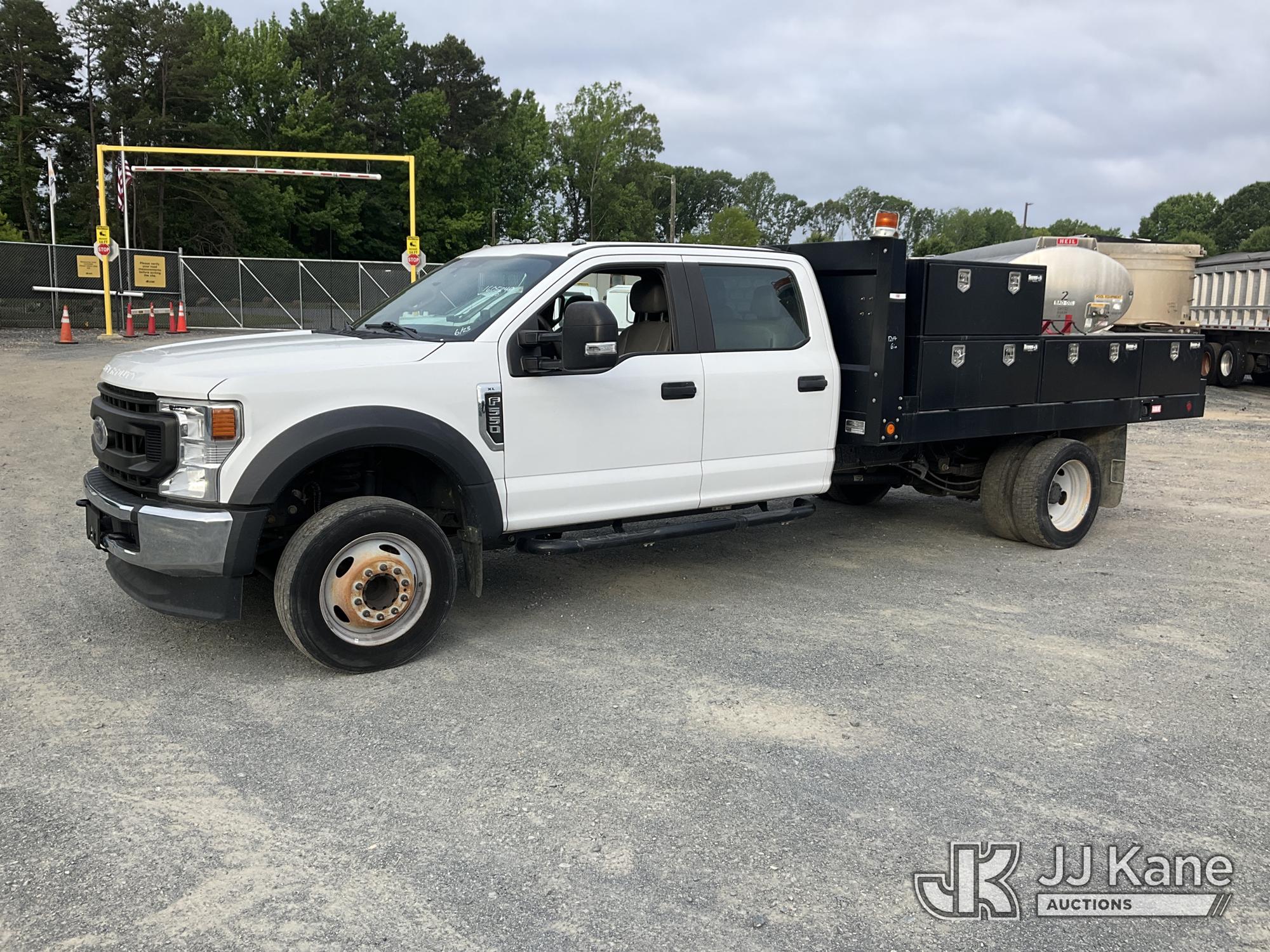 Photo of a 2020 Ford F550