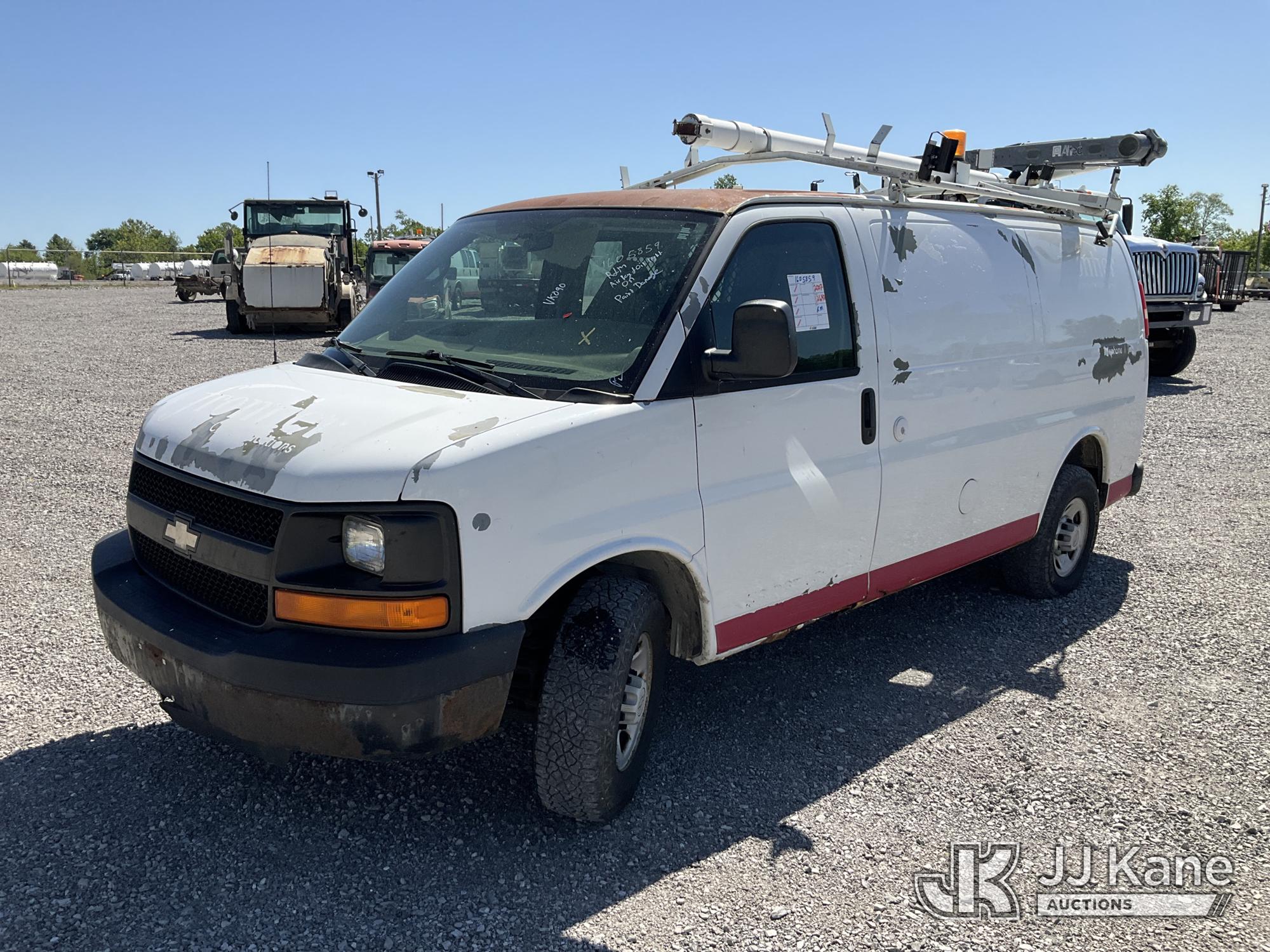 Photo of a 2007 Chevrolet Express G3500