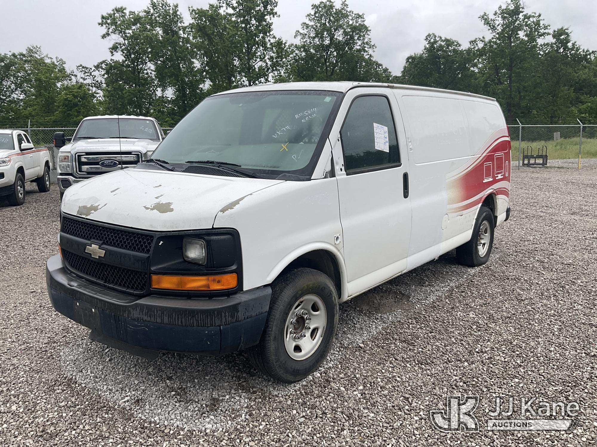 Photo of a 2012 Chevrolet Express G2500