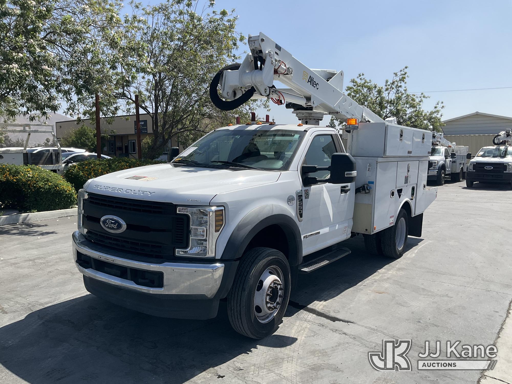 Altec AT35G, Articulating & Telescopic Bucket Truck mounted behind cab on 2019 Ford F-550 Regular Cab DRW 4WD Utility Truck