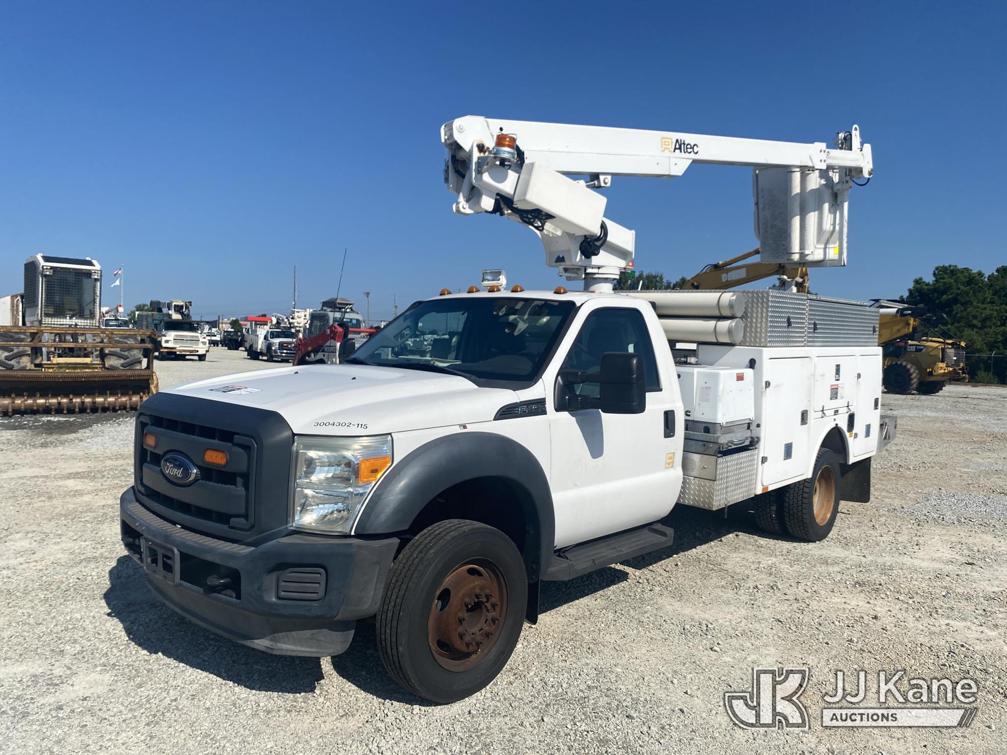 Photo of a 2015 Ford F-450 SD