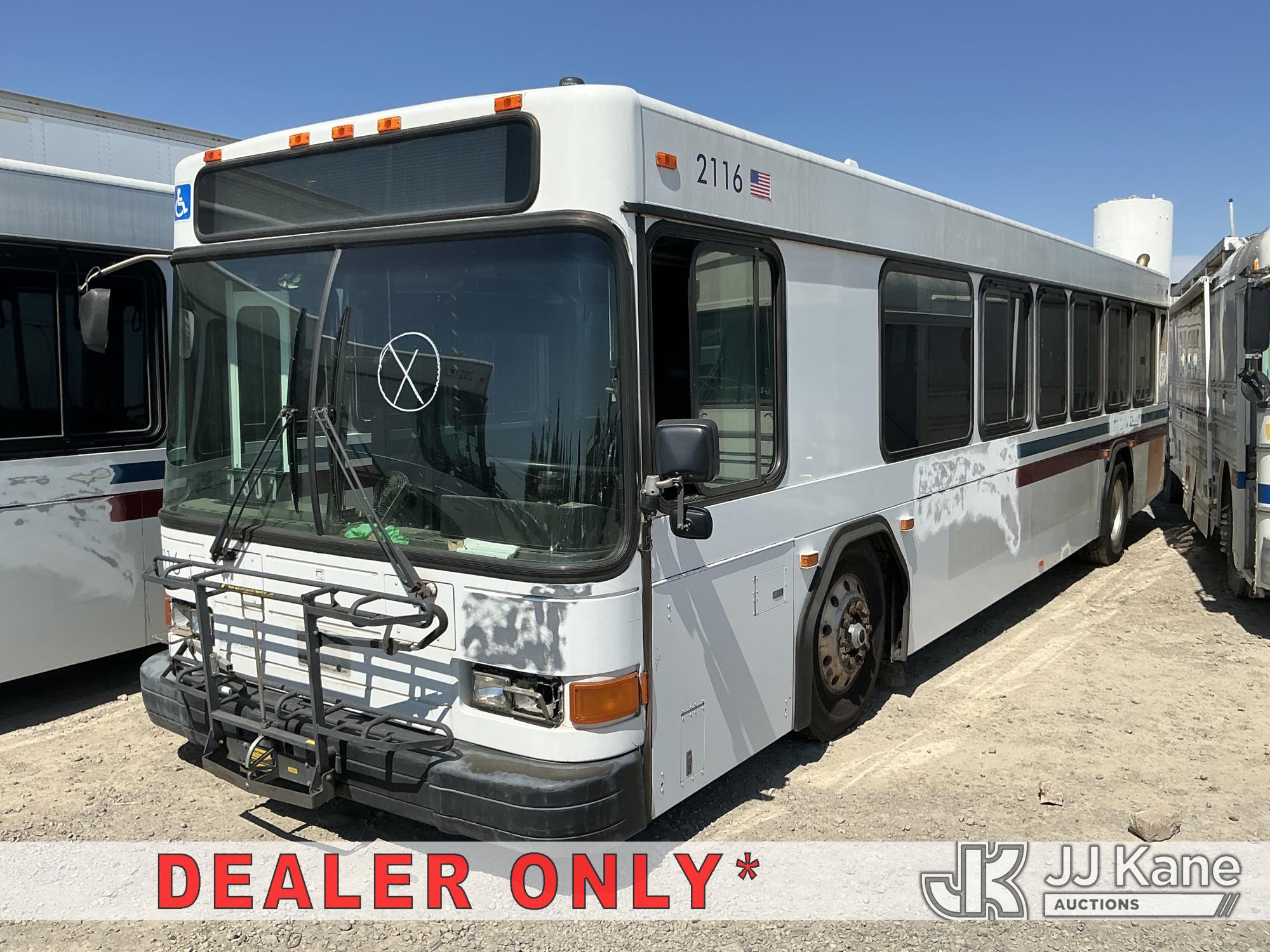 2002 Gillig Low Floor Passenger Bus