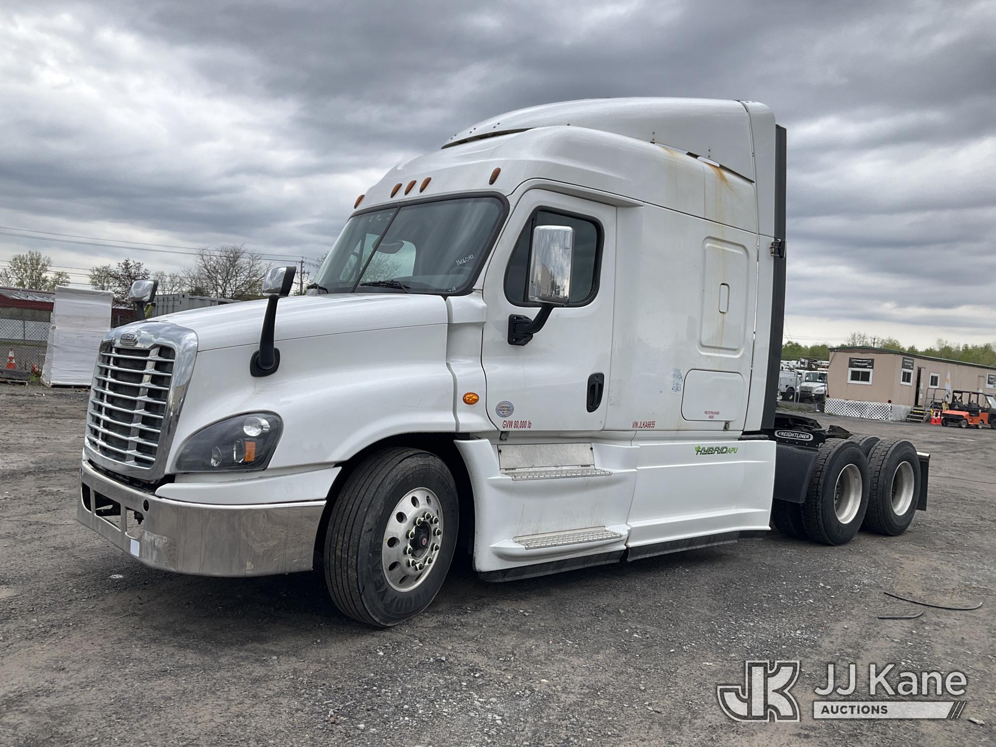 Photo of a 2018 Freightliner Cascadia 125