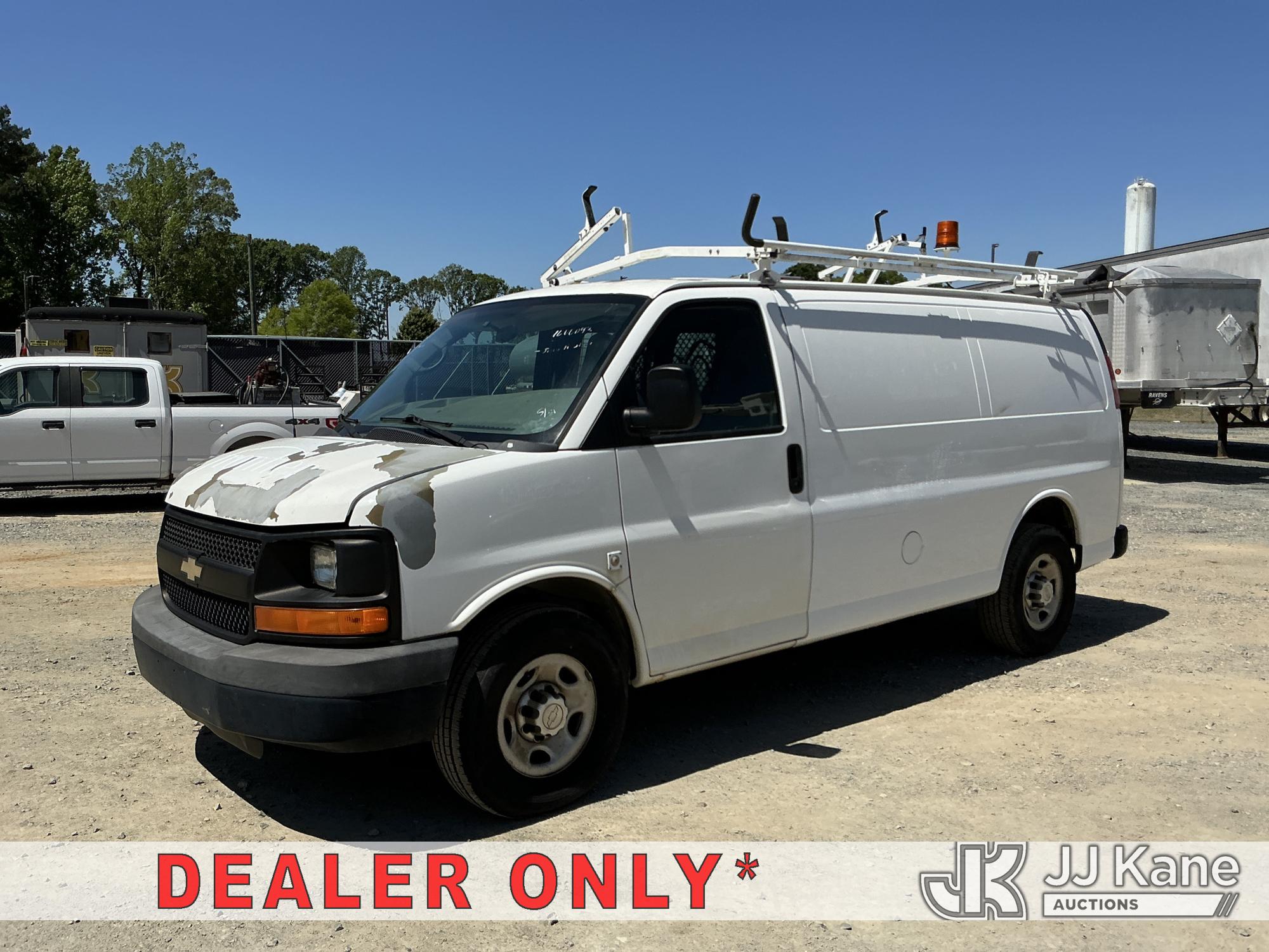 Photo of a 2012 Chevrolet Express G2500